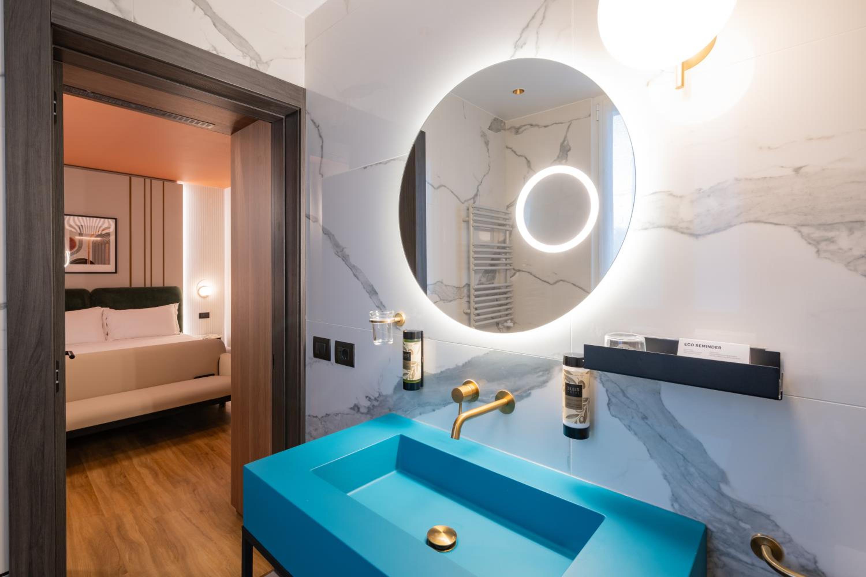 Superior Double Room - Photo 10