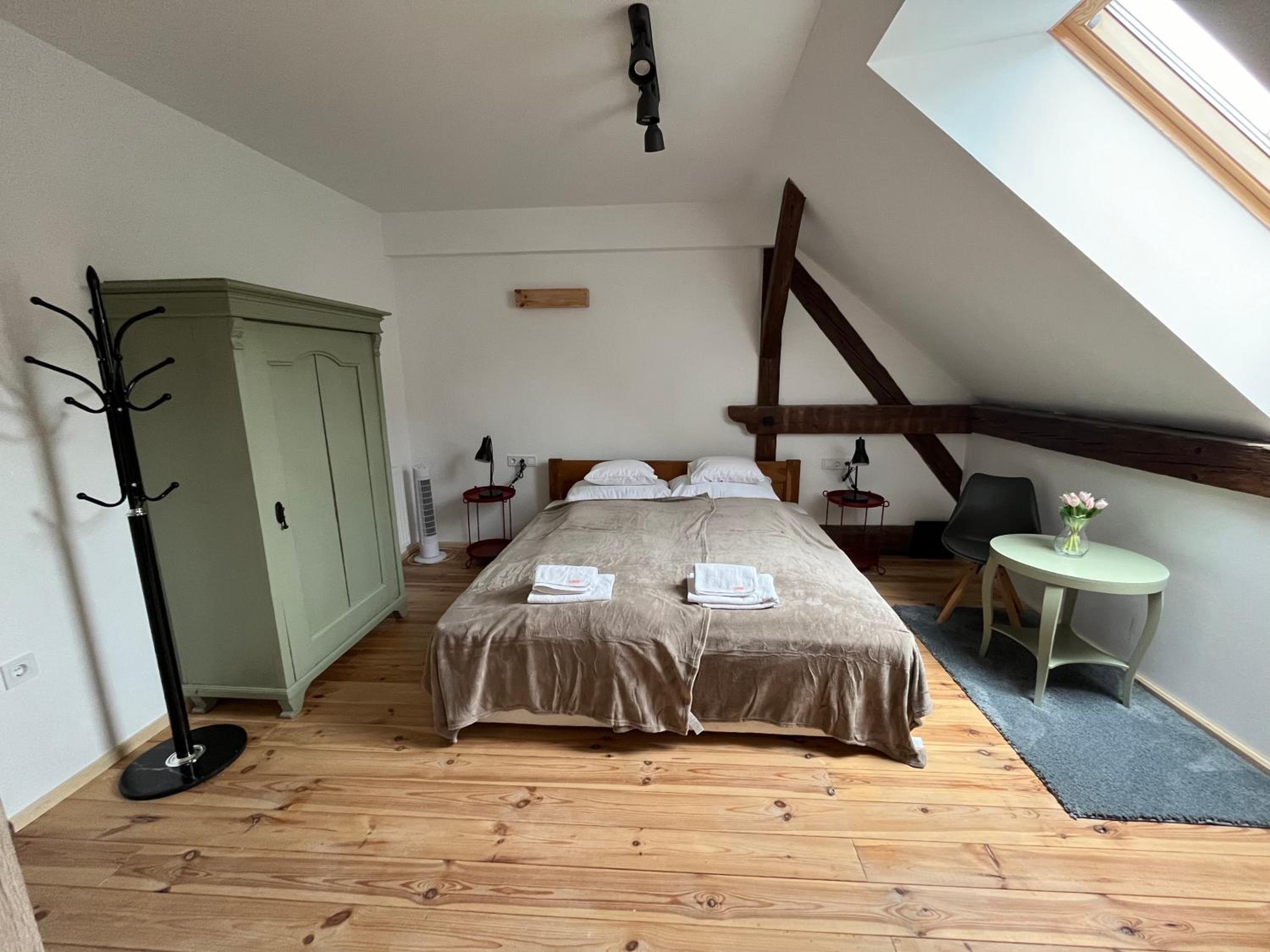 One-bedroom Loft Apartment  - Photo 6