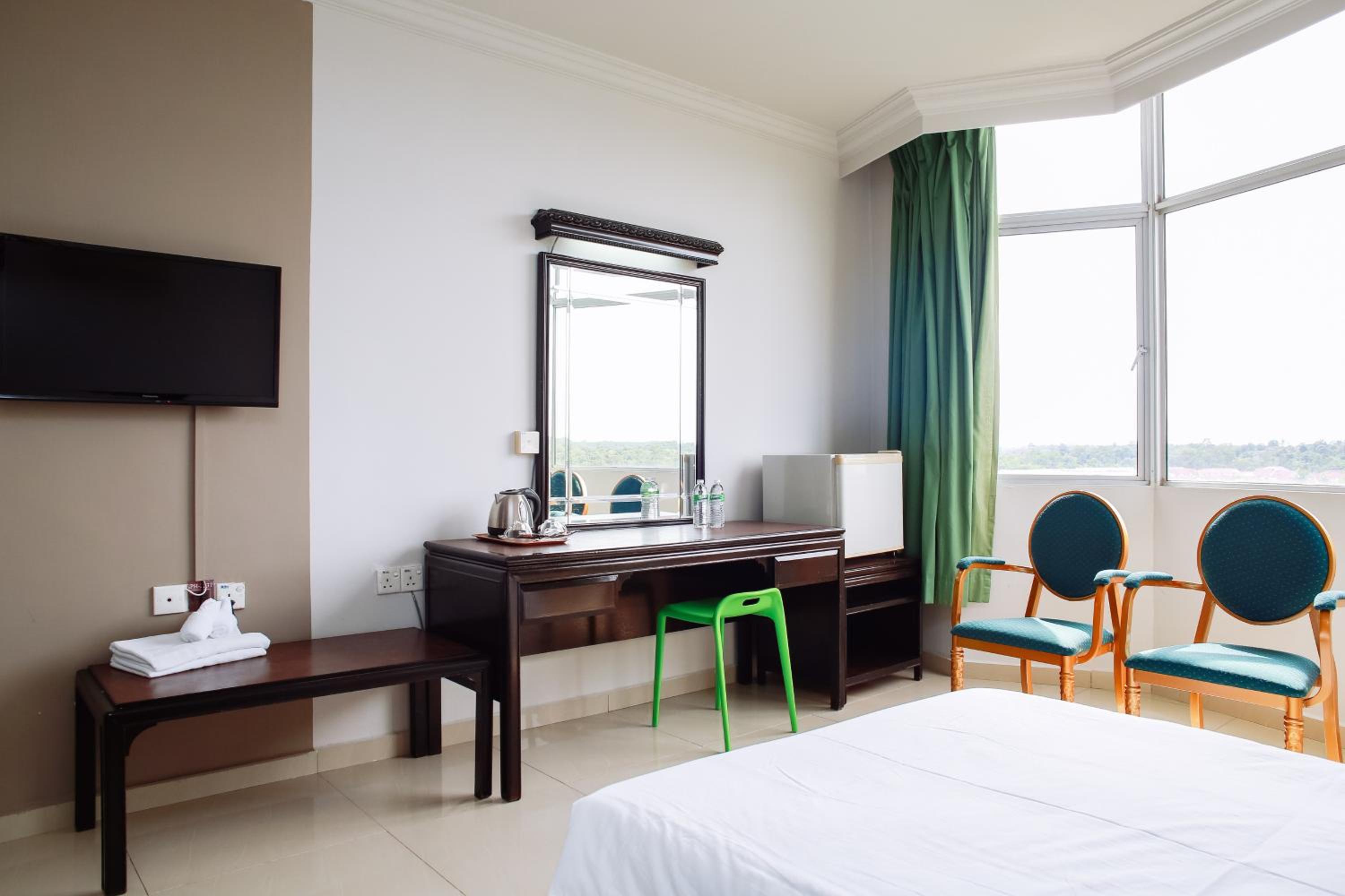 Deluxe Twin Room photo 3
