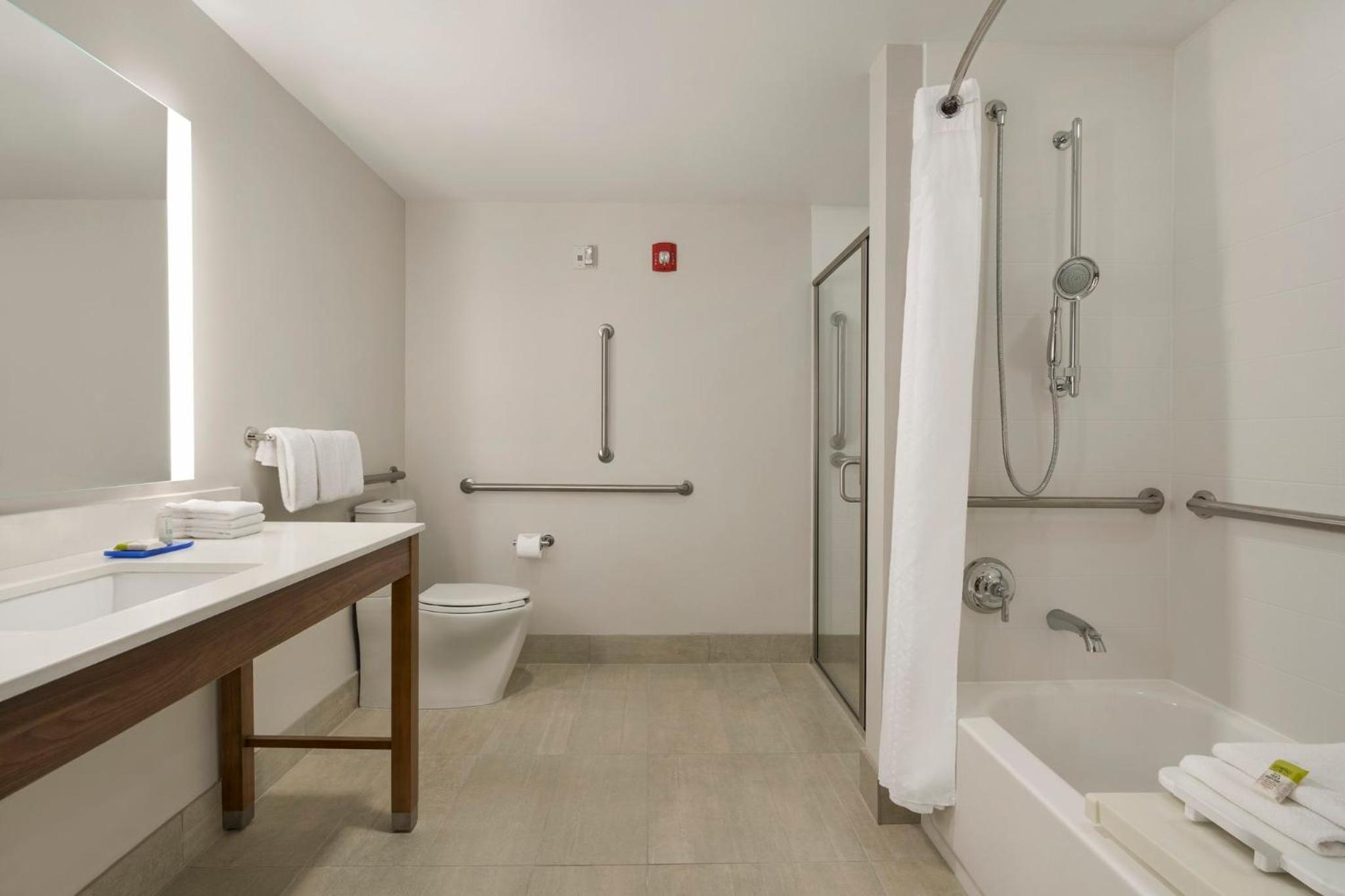 Holiday Inn Express Hotel & Suites Mount Pleasant - Charleston by IHG, Photo 4