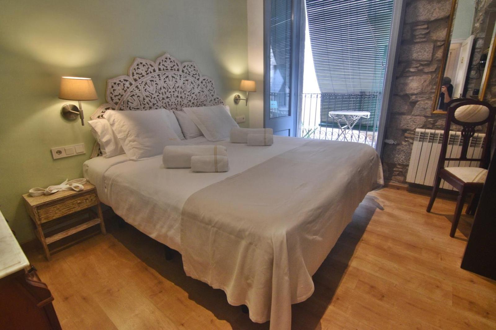 Habitación doble con baño compartido