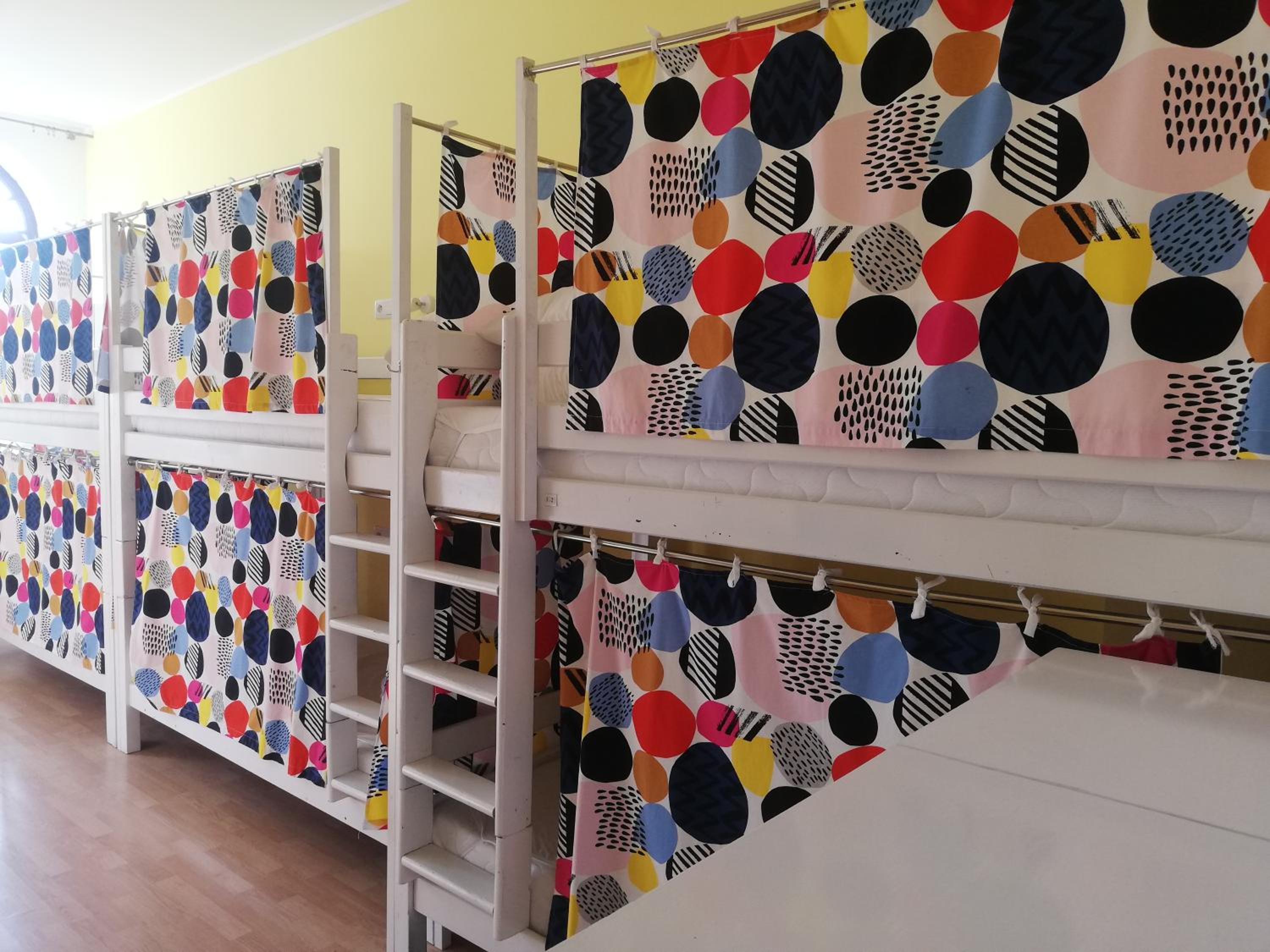 Bed in 10-Bed Mixed Dormitory Room photo 1