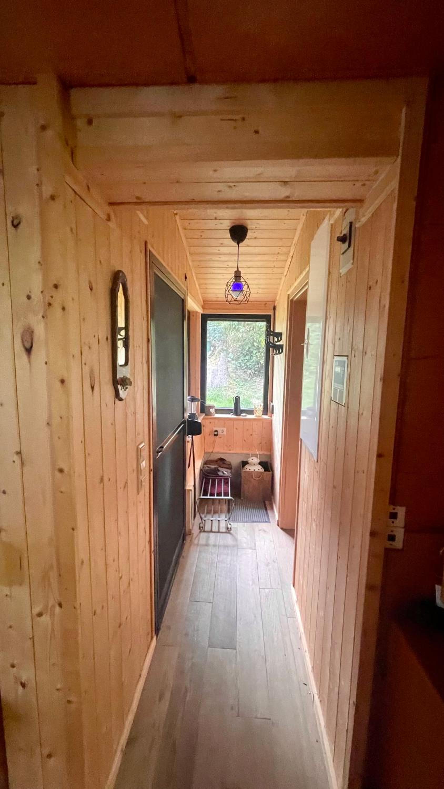 Three-Bedroom House photo 3