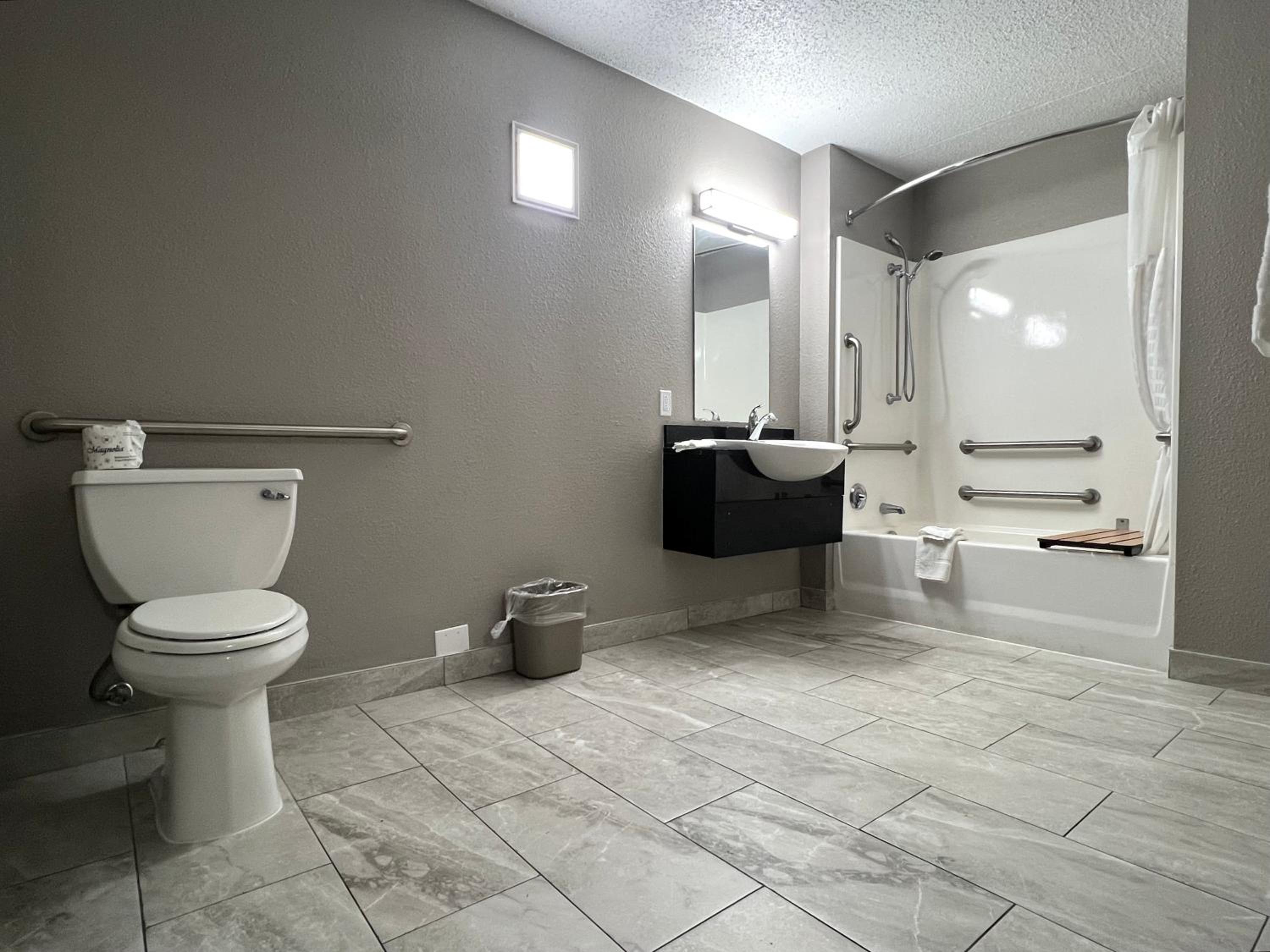 Queen Room with Two Queen Beds - Disability Access - Non-Smoking photo 2