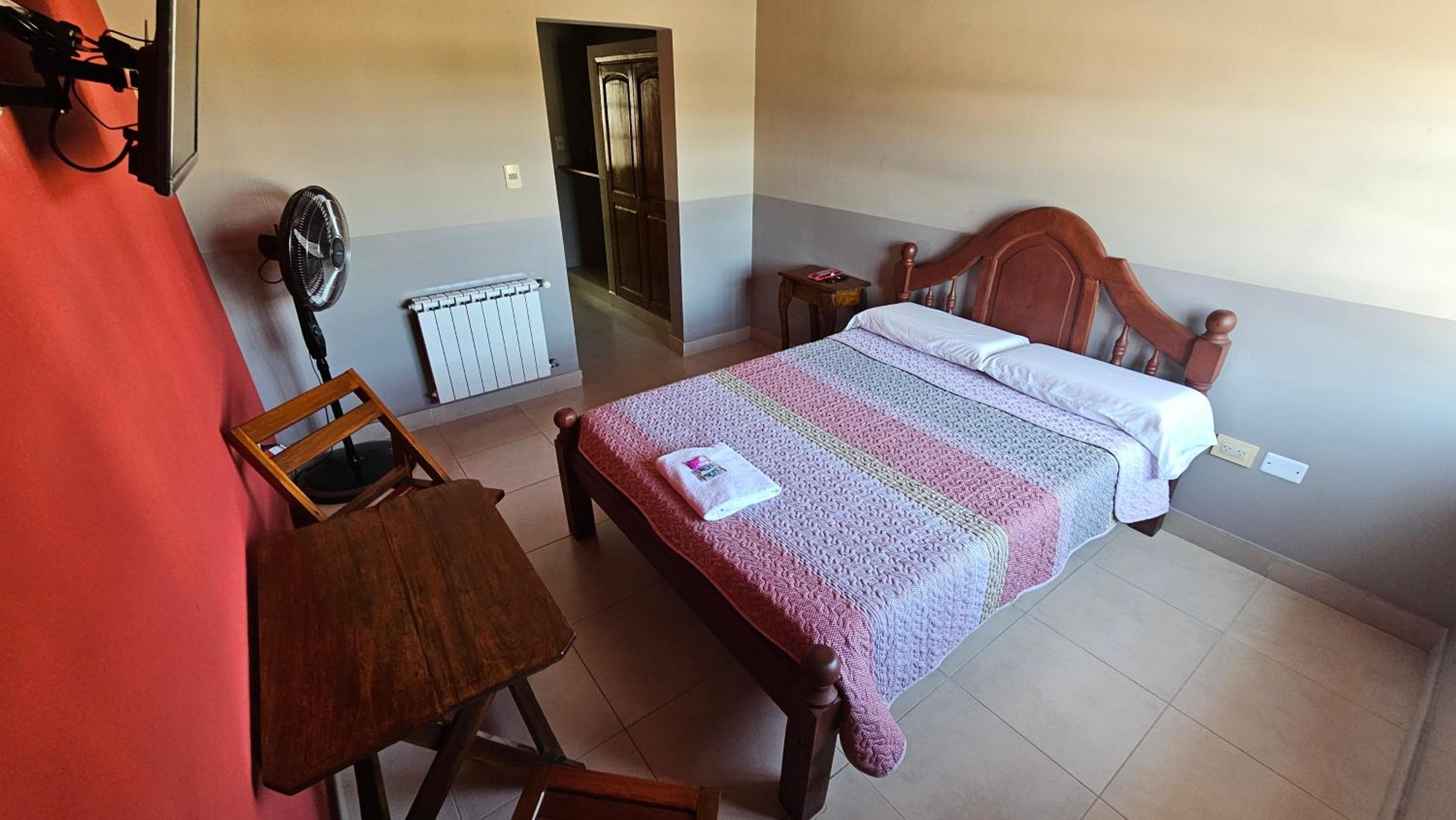 Double Room With Private Bathroom photo 2