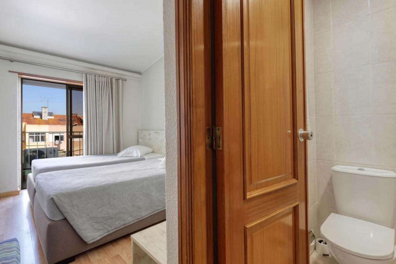 Twin Room - Photo 6