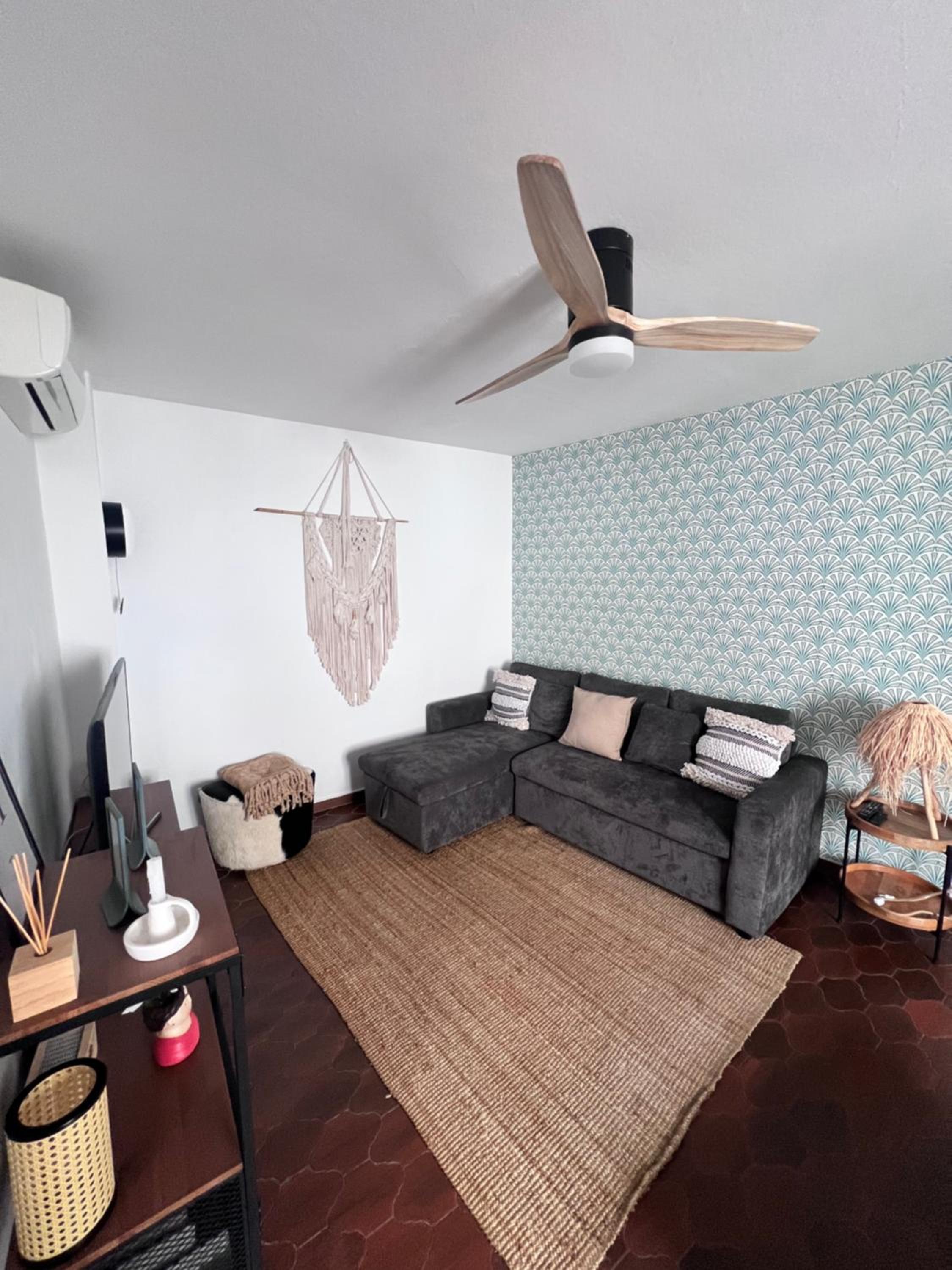 Three-Bedroom House - Photo 1