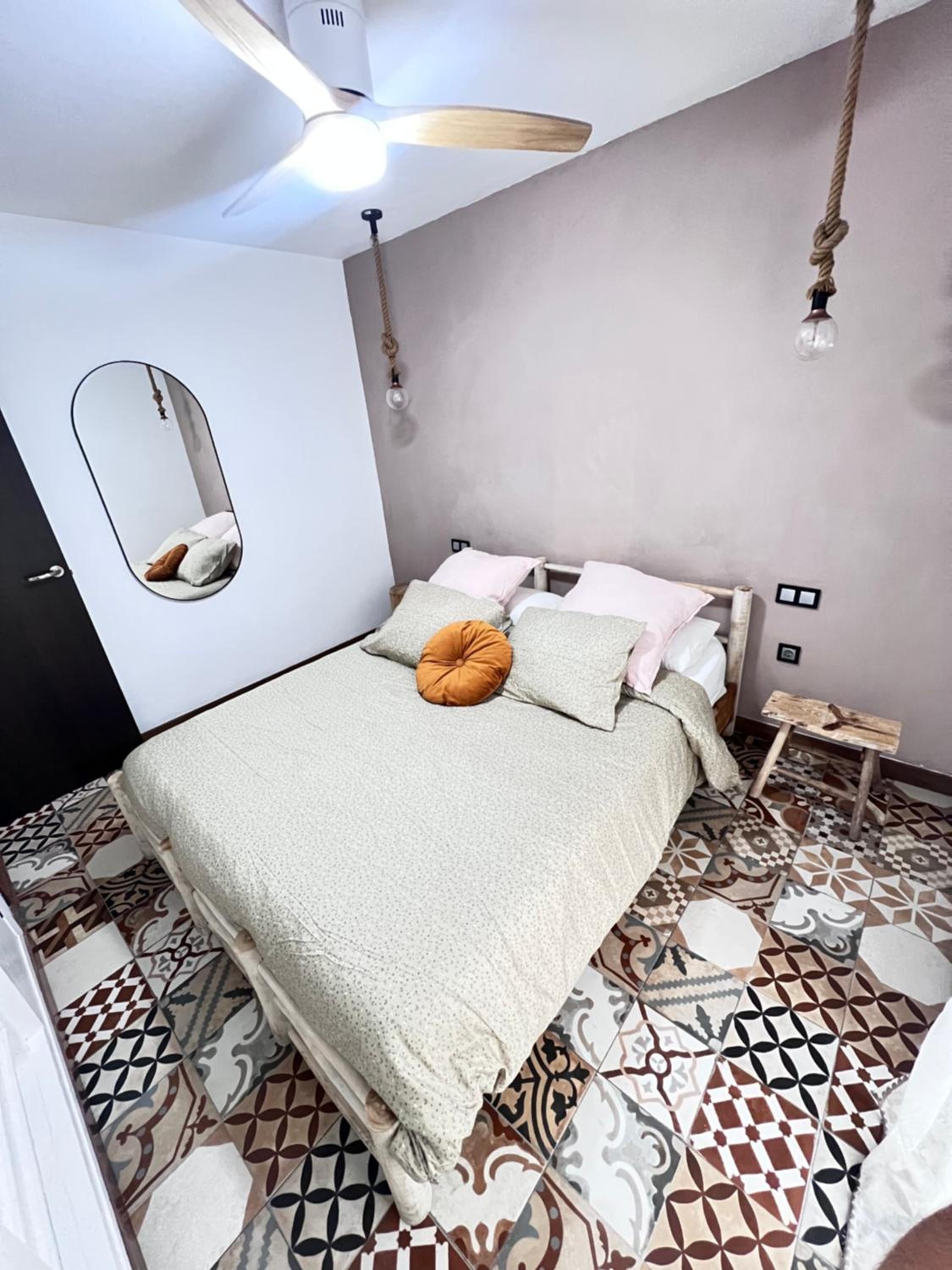 Three-Bedroom House - Photo 7