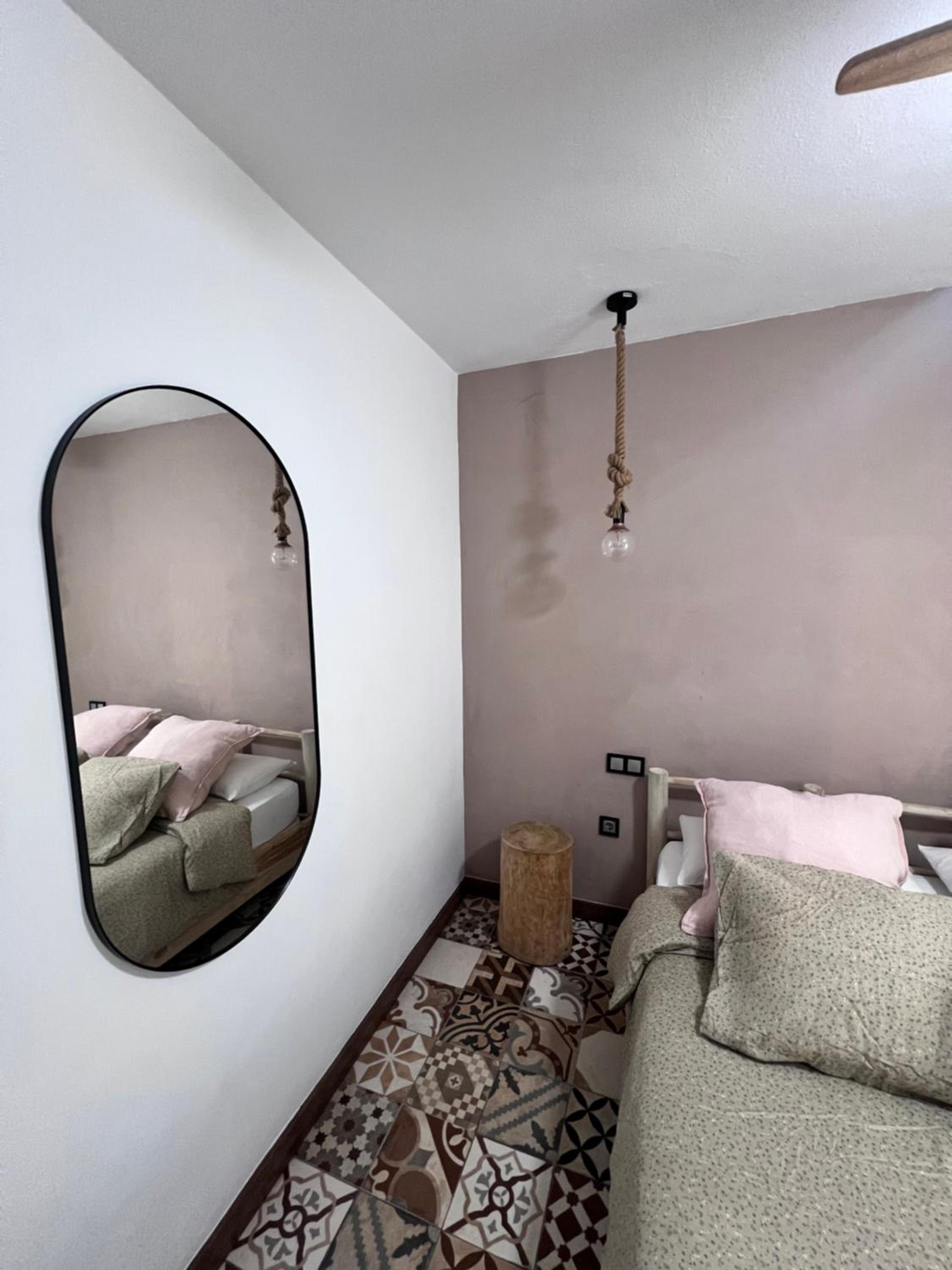 Three-Bedroom House - Photo 5