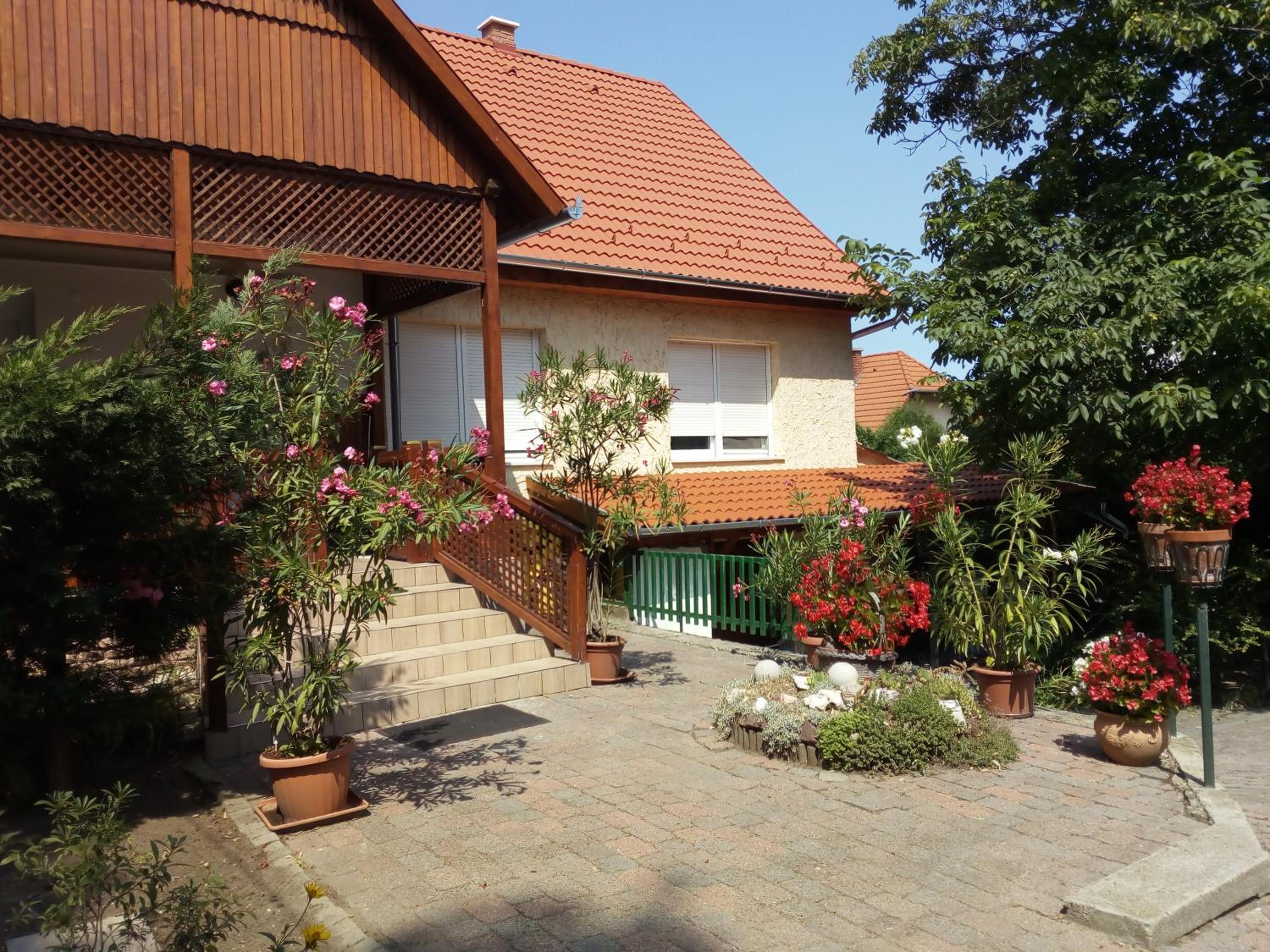 Three-Bedroom House photo 1