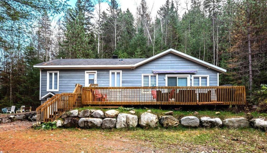Three-Bedroom Chalet photo 1