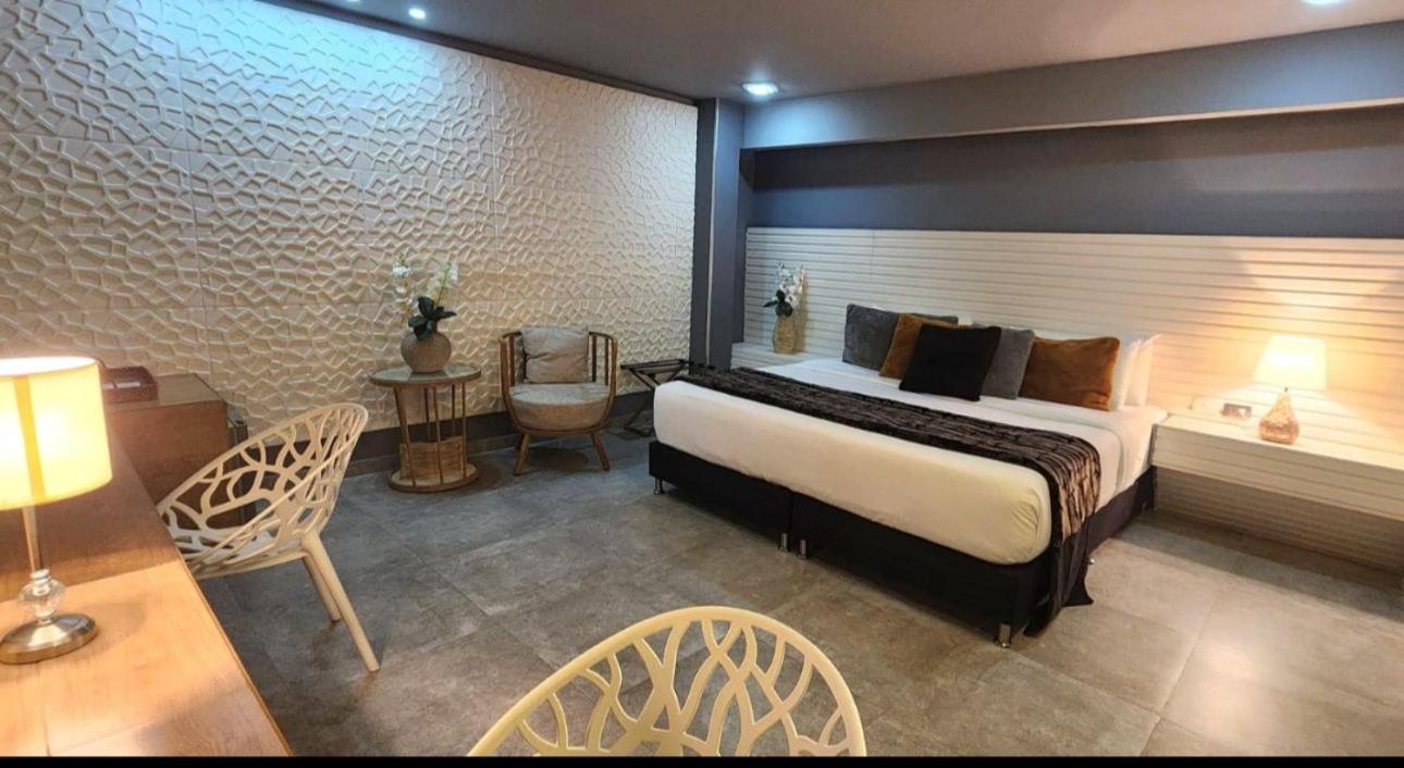 Superior King Room photo 3