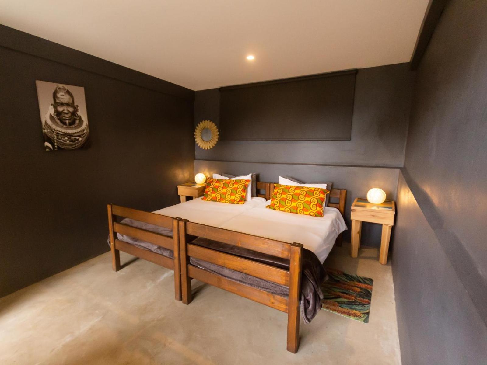 Twin Room with Shared Bathroom photo 1