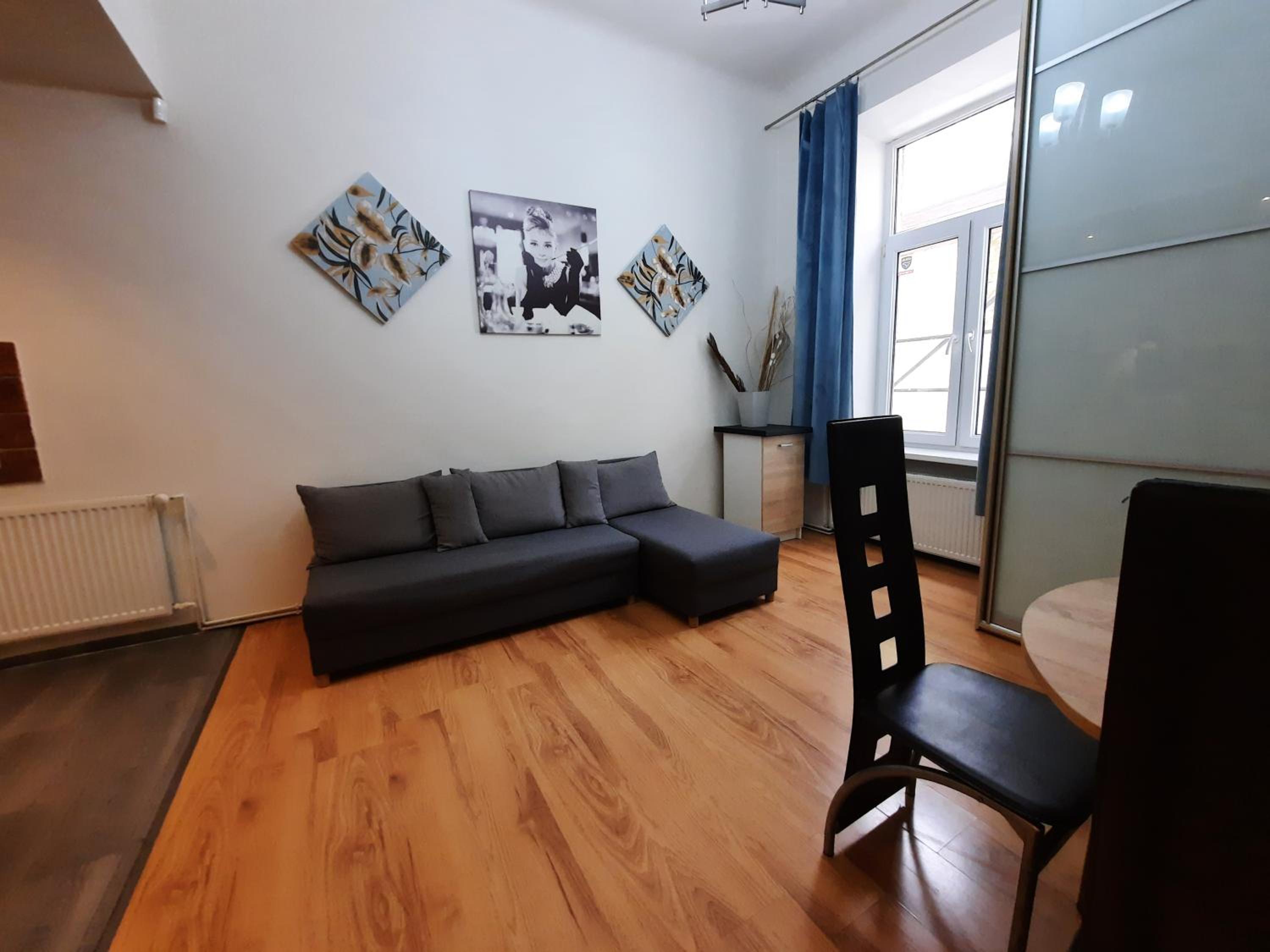 Two-Bedroom Apartment - Photo 1