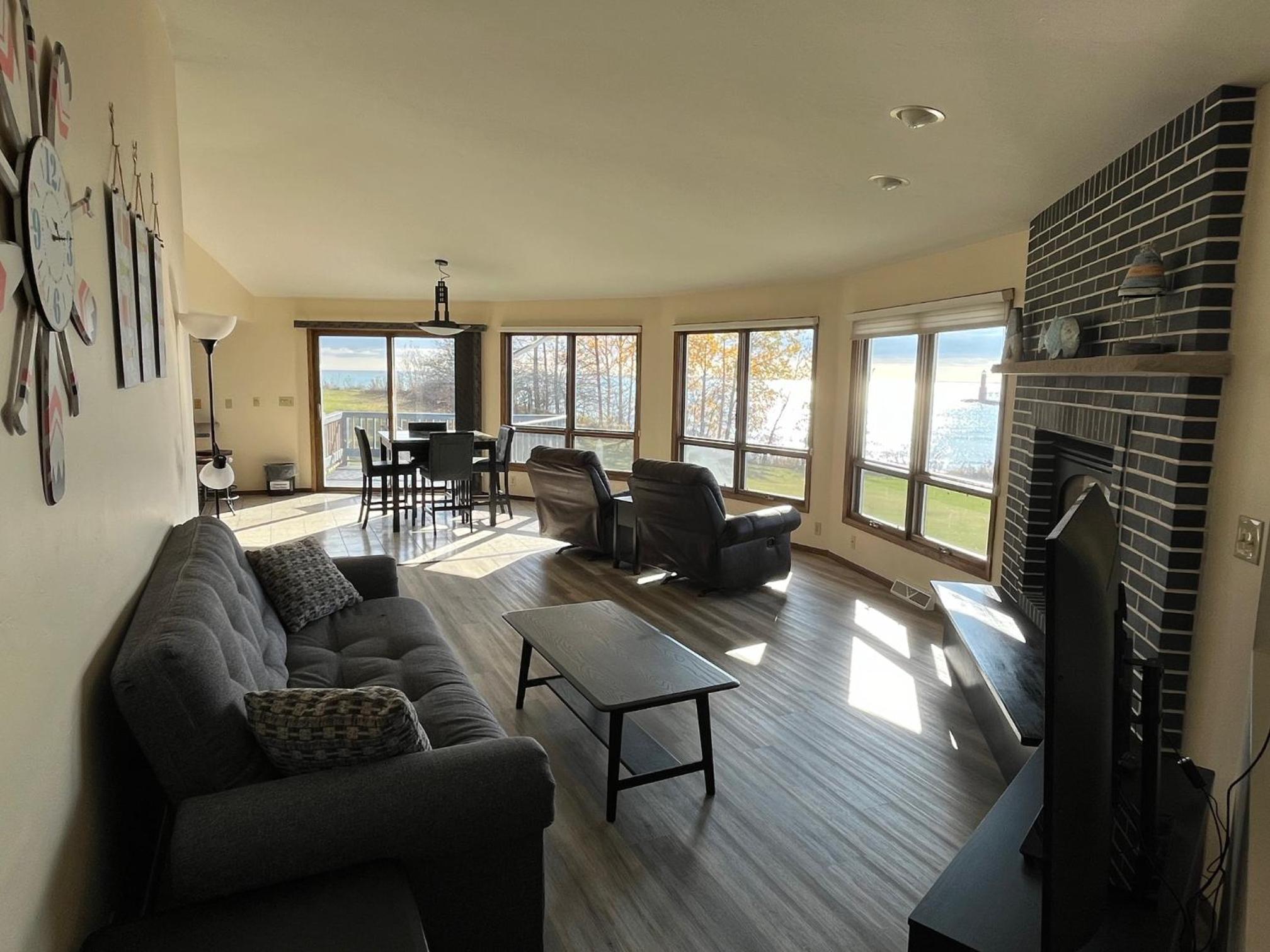 Suite with Lake View