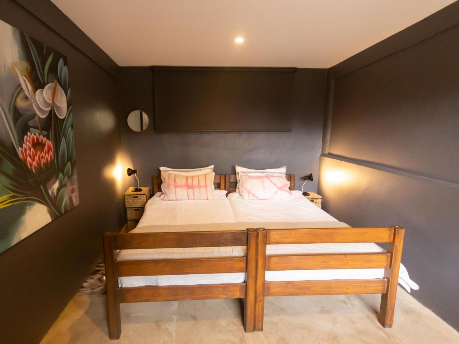 Standard Twin Room - Photo 3