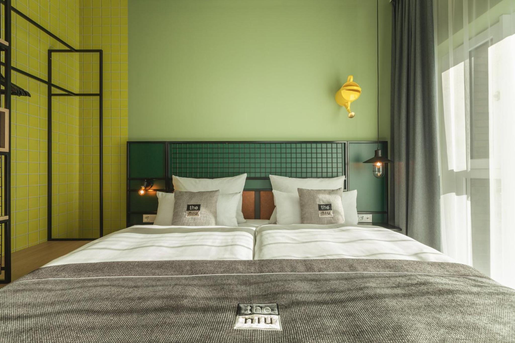 Standard Queen Room - Photo 3