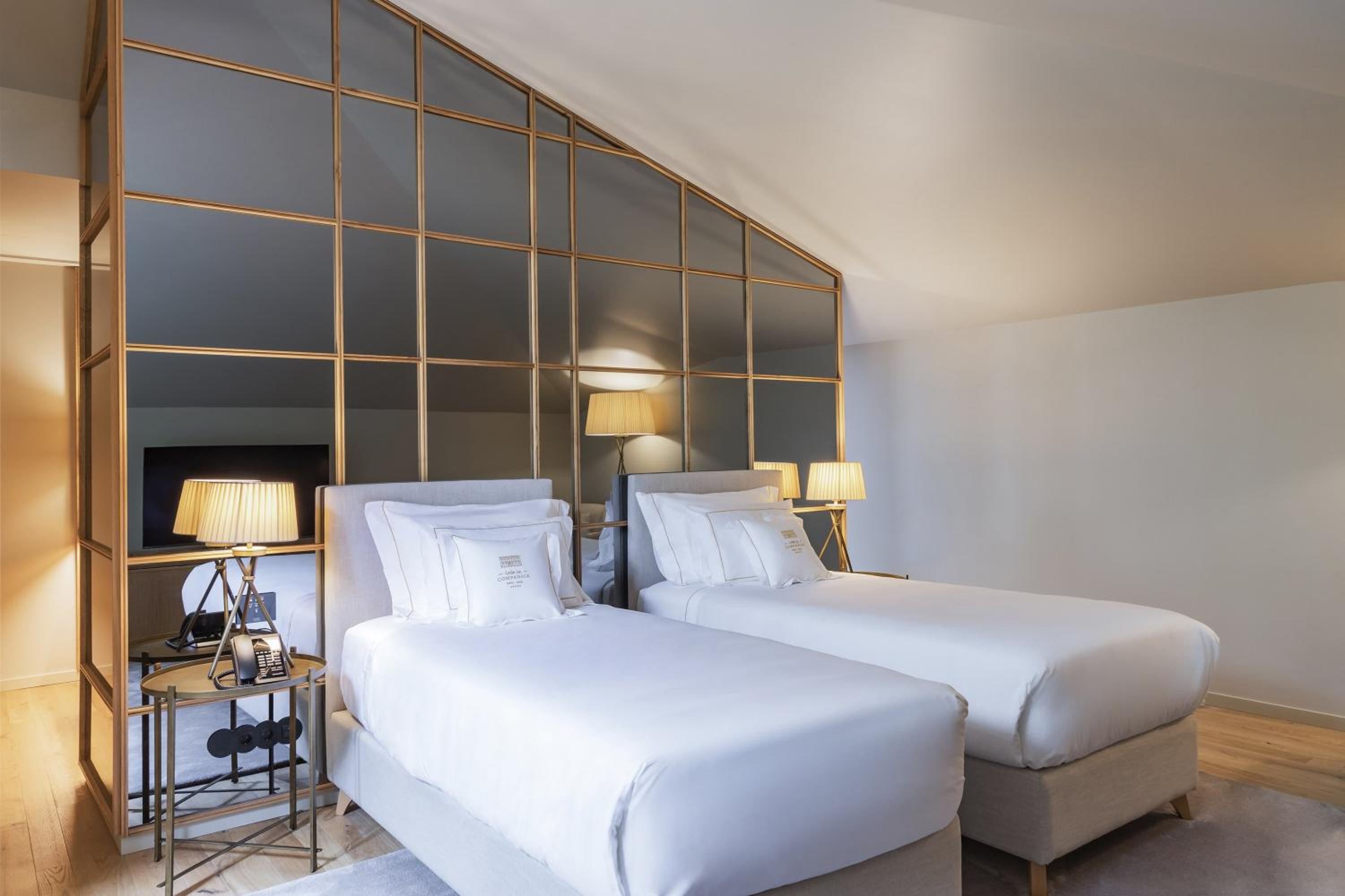 Twin Suite - Photo 8