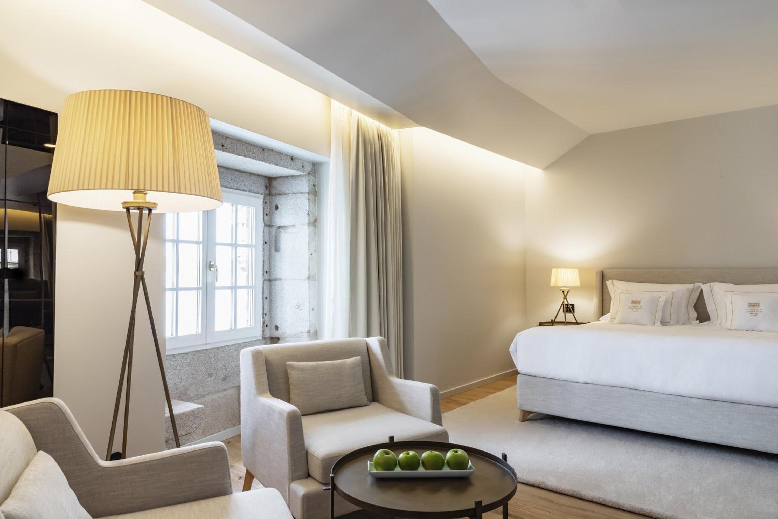 King Suite with Balcony and Cathedral View - Photo 6
