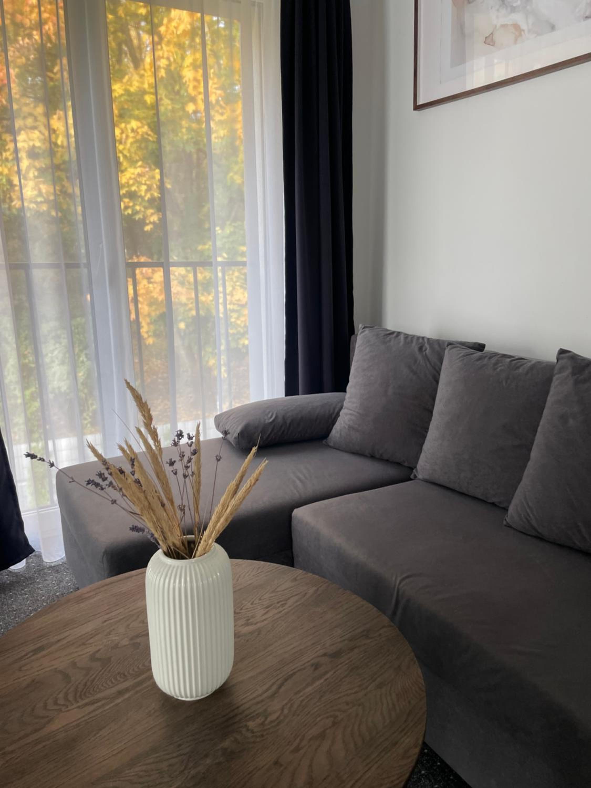 Large Double Room - Photo 1