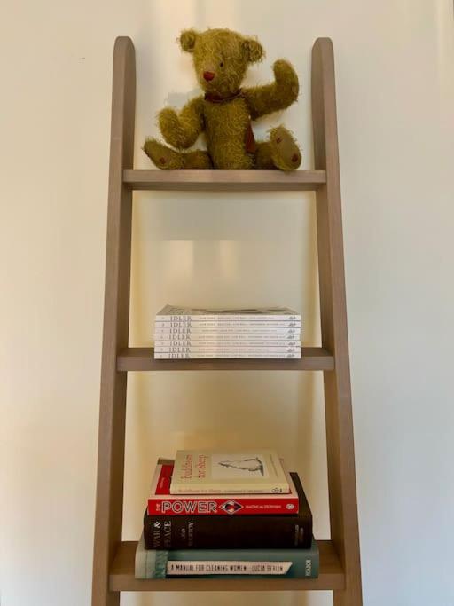 One-Bedroom House photo 2