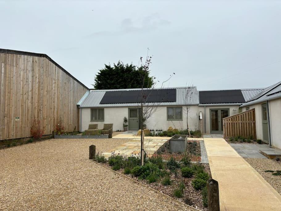 One-Bedroom House photo 3