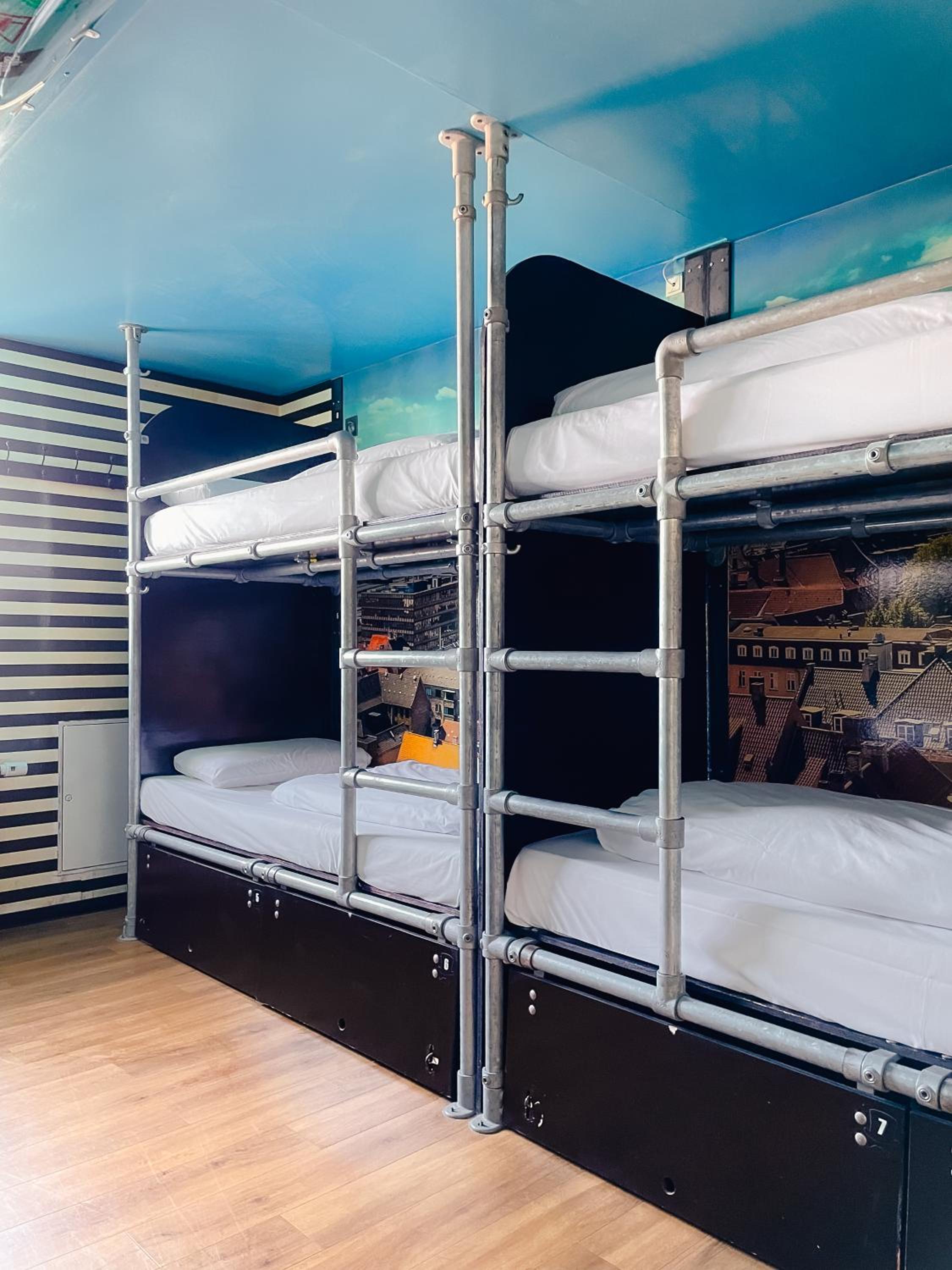 Bed in 8-12 Bed Mixed Dormitory Room