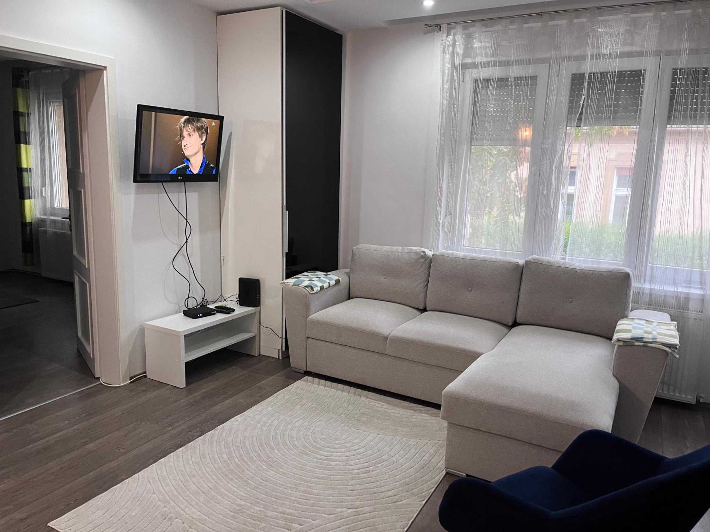 Three-Bedroom Apartment photo 1