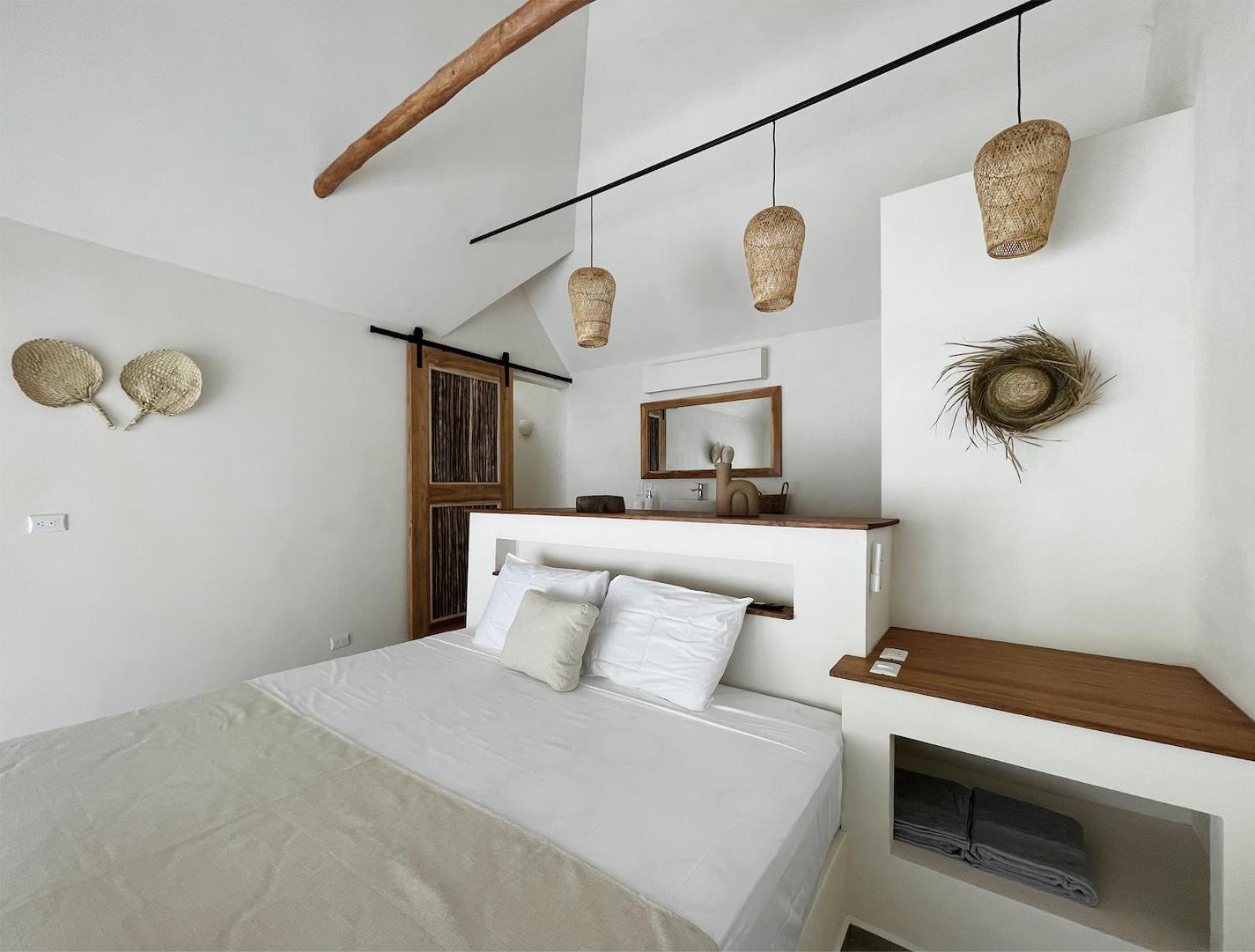 King Suite with Pool View photo 1