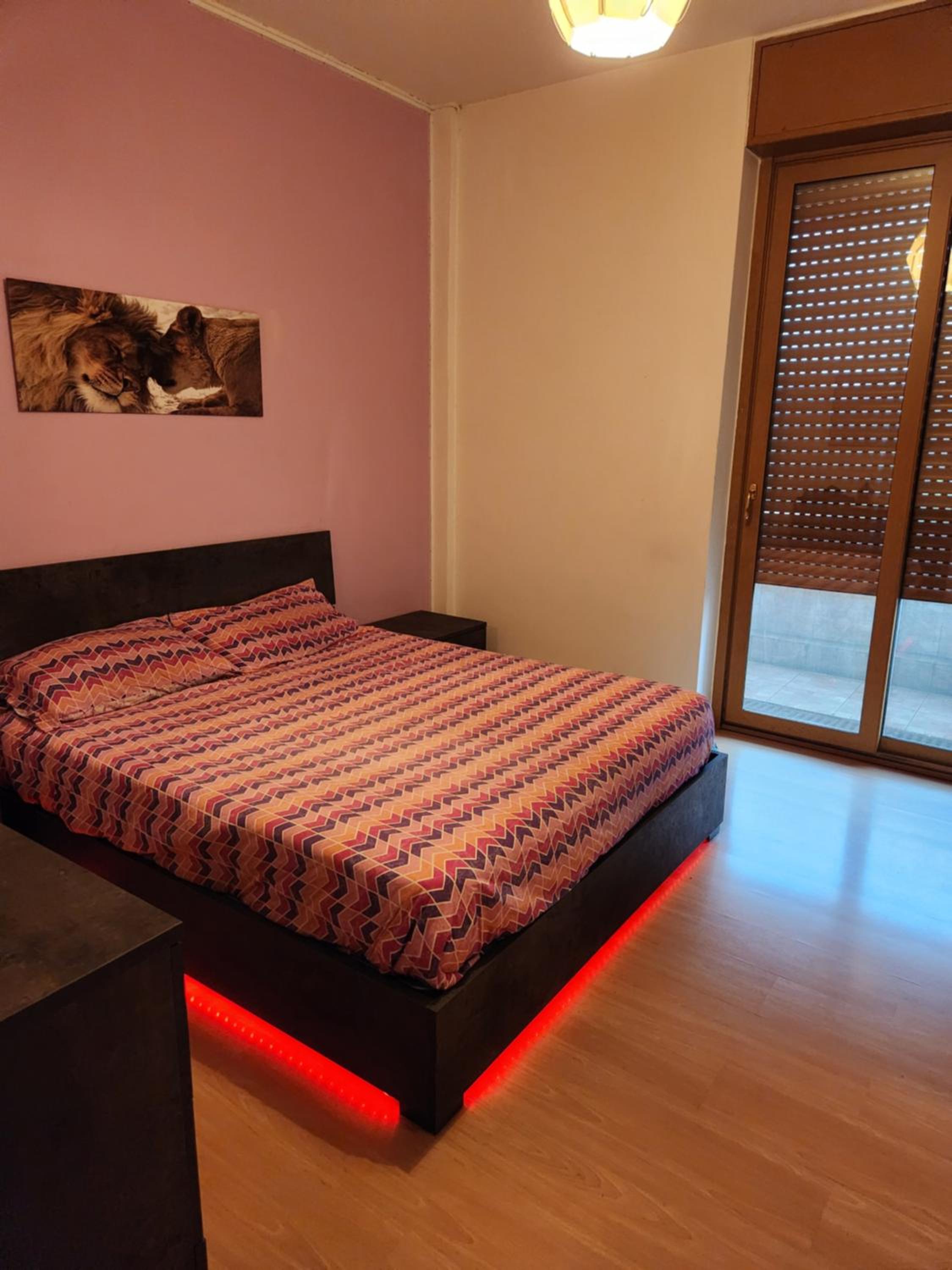 Standard Double Room with Shared Bathroom