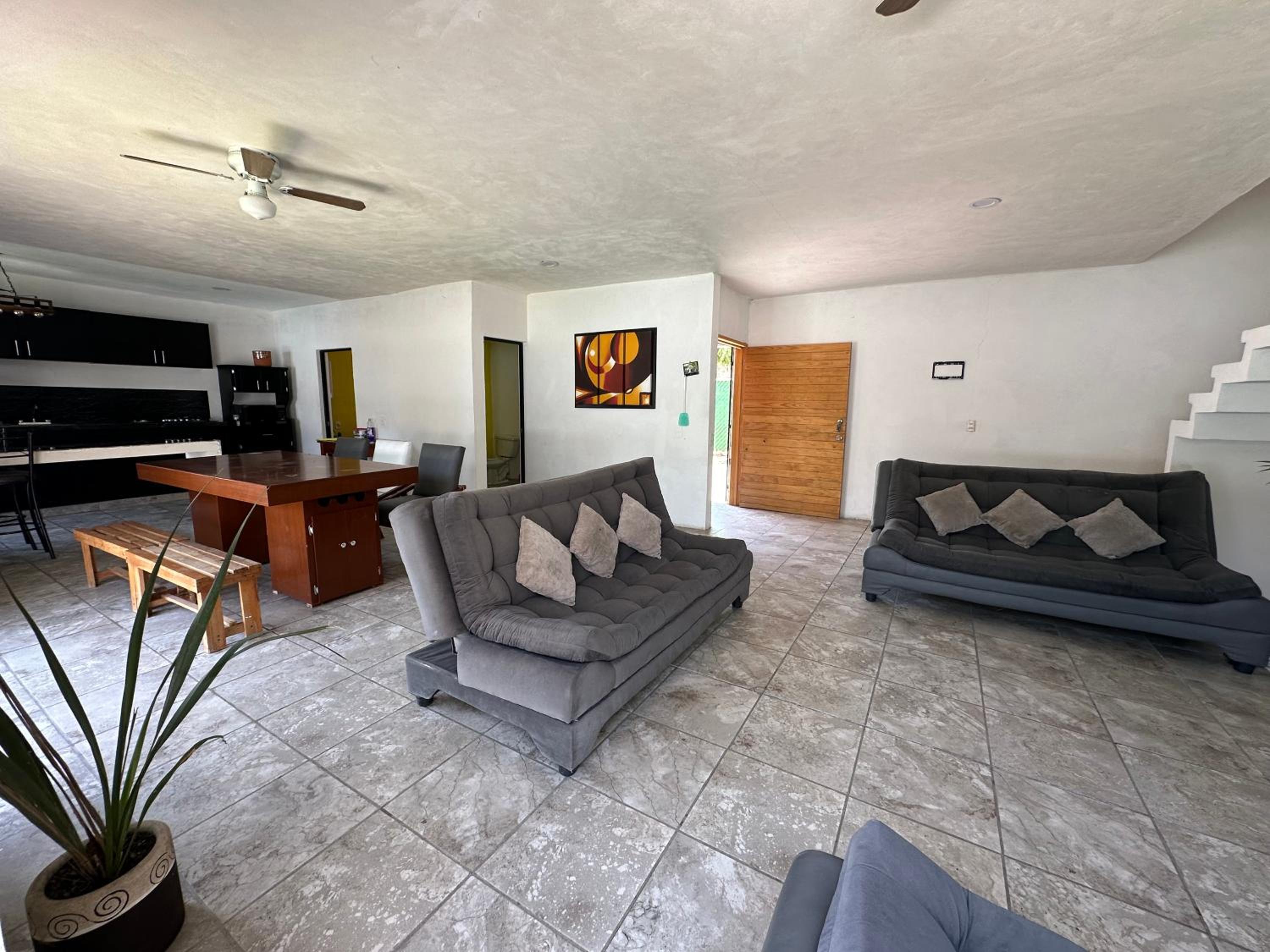 Three-Bedroom House photo 2