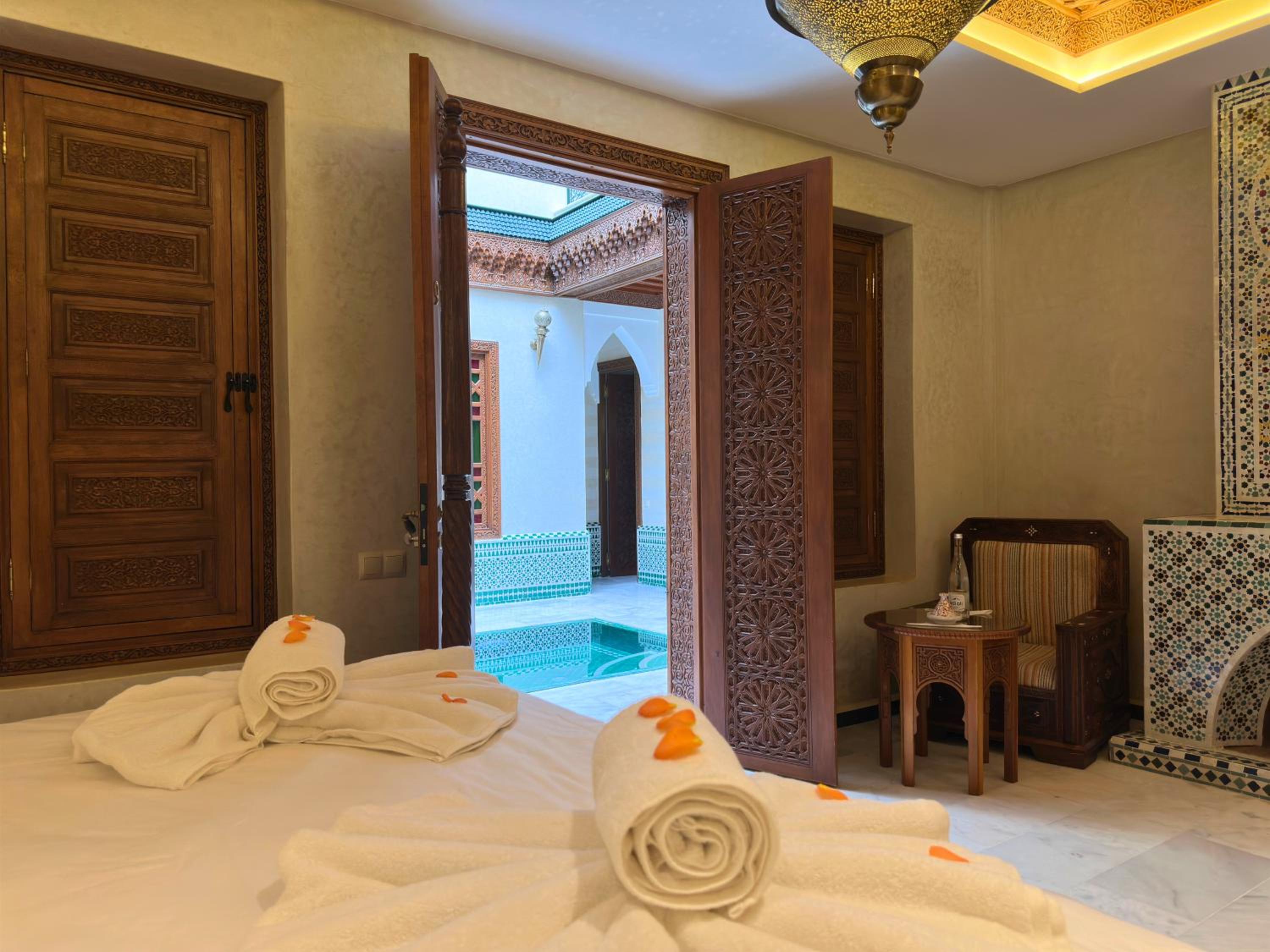Deluxe Suite - Photo 1