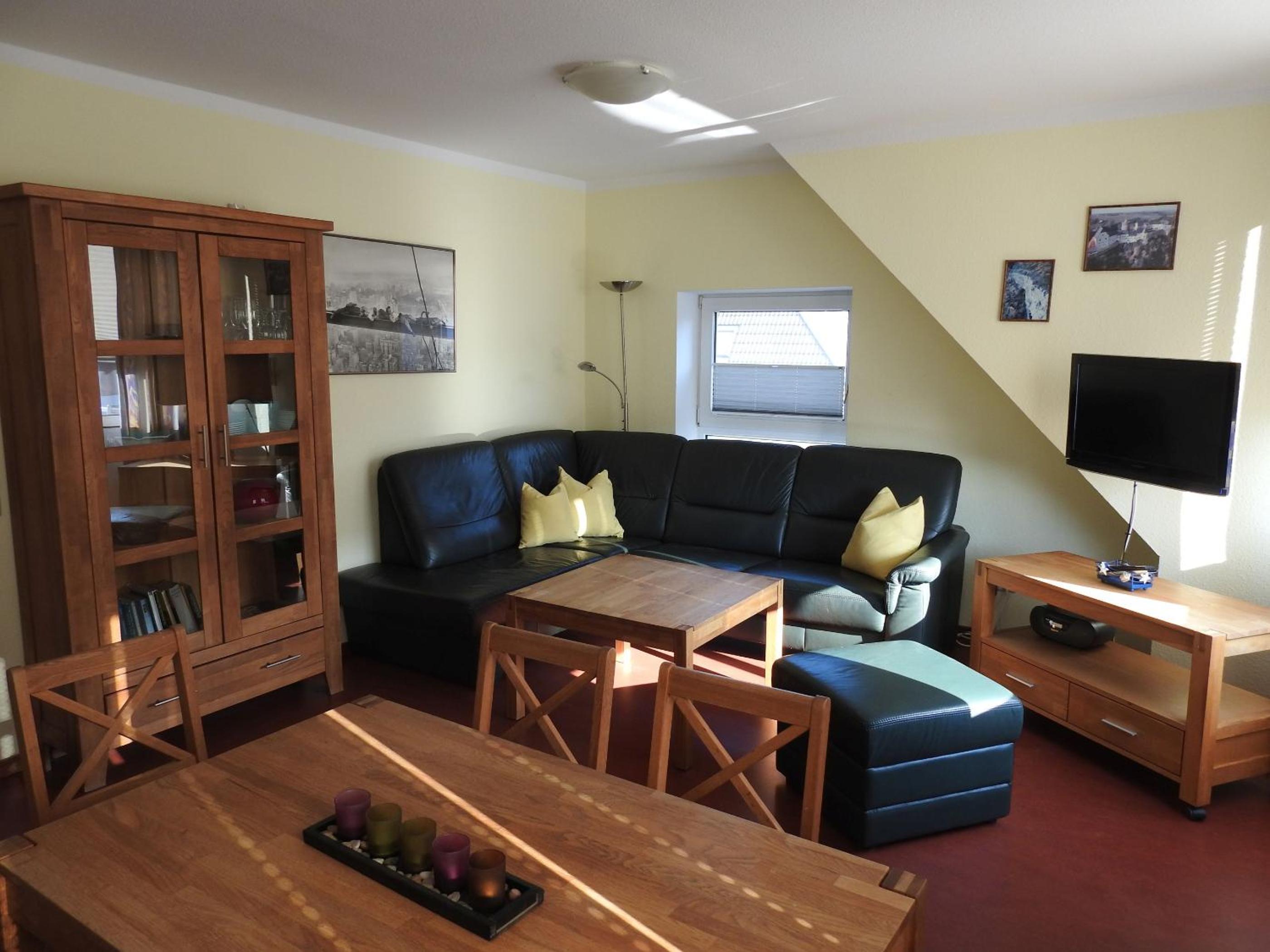Apartment with Balcony photo 1