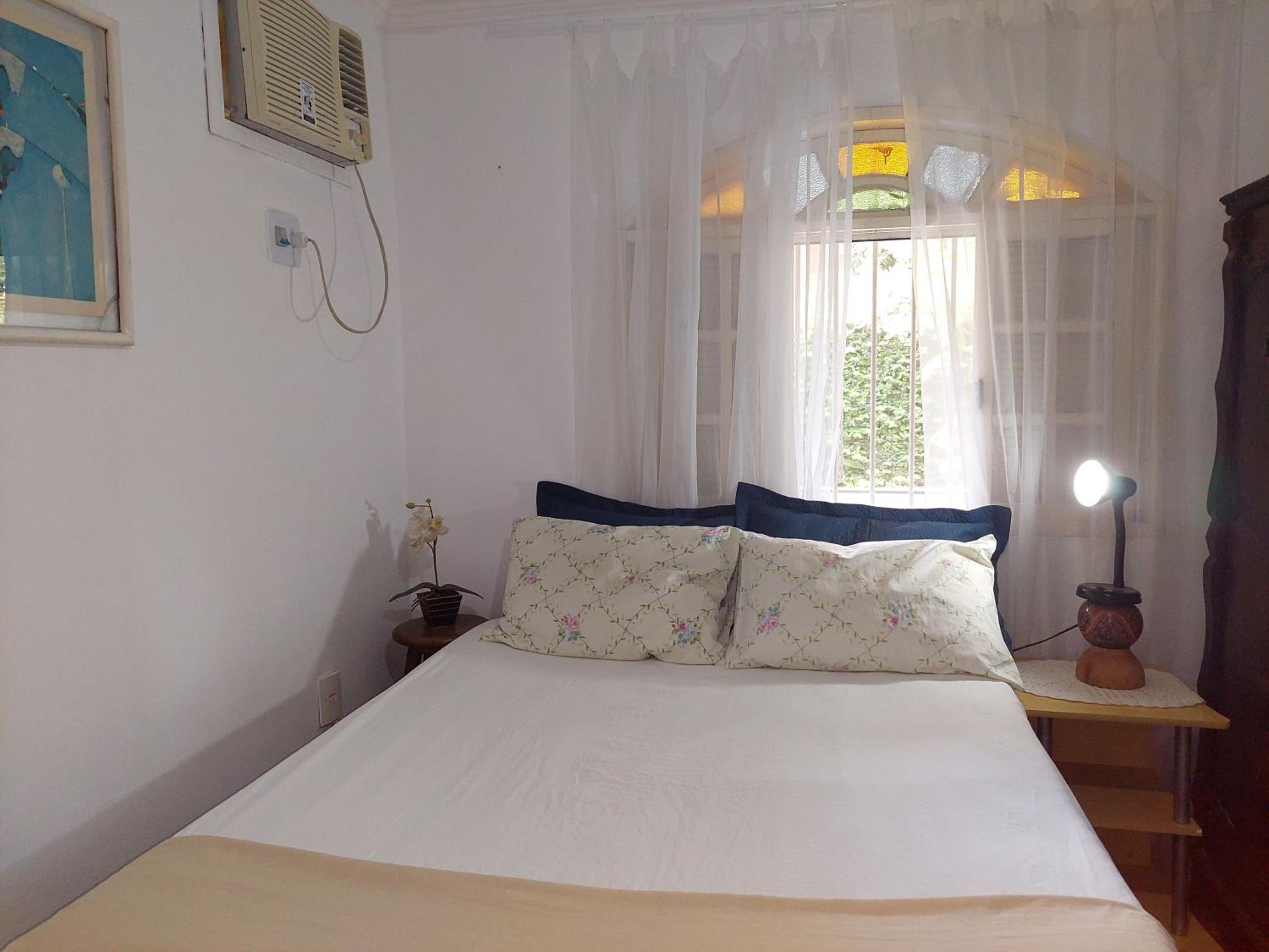 Two-Bedroom House photo 2