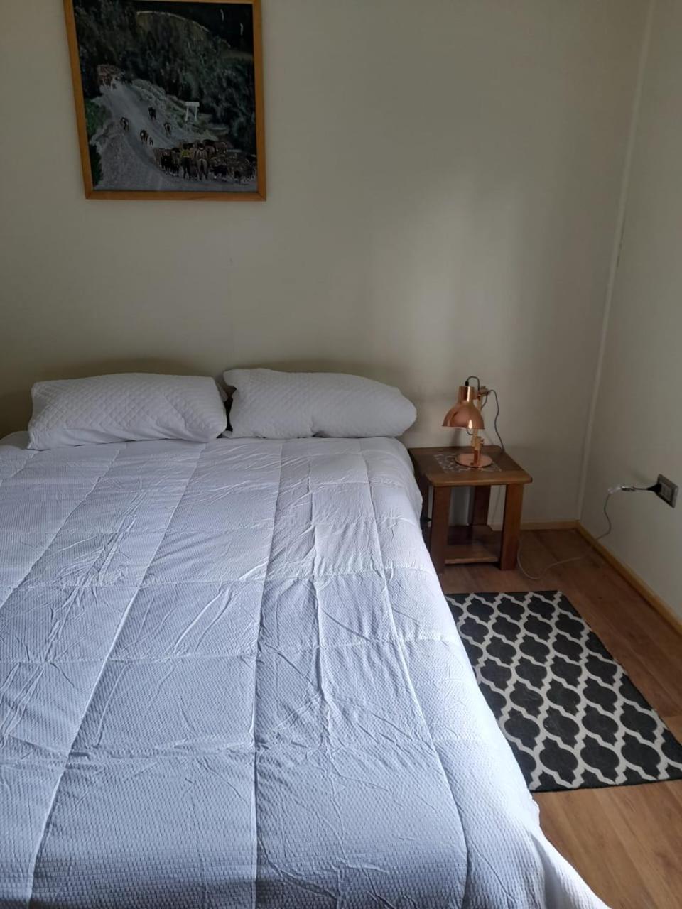 Double Room with Shared Bathroom photo 3