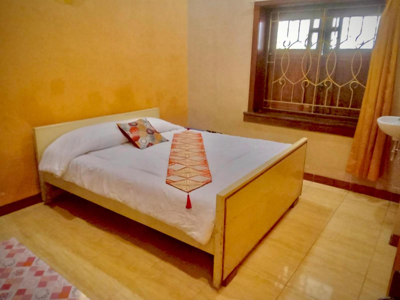 Budget Double or Twin Room - Photo 1