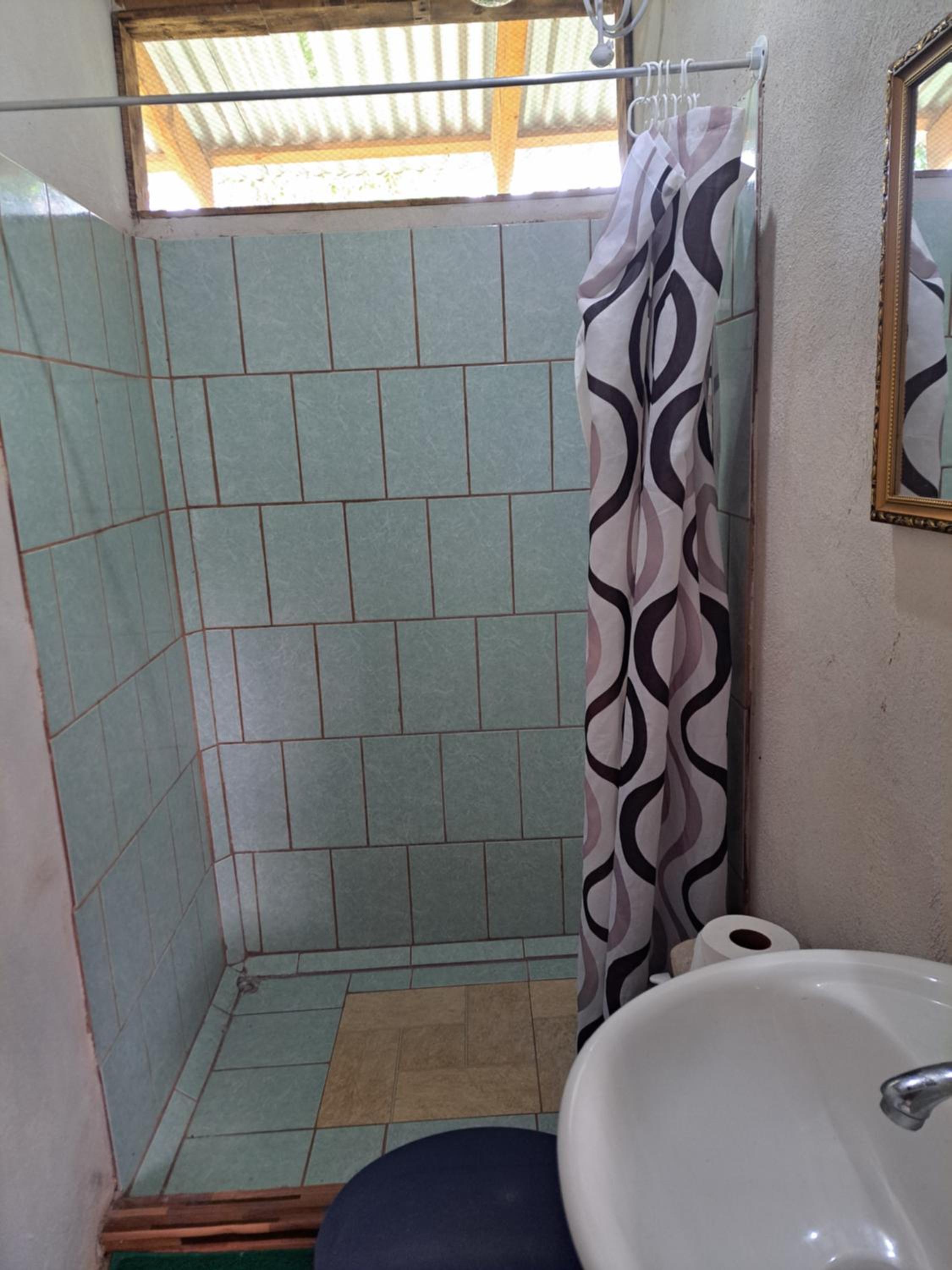 Double Room - Photo 6