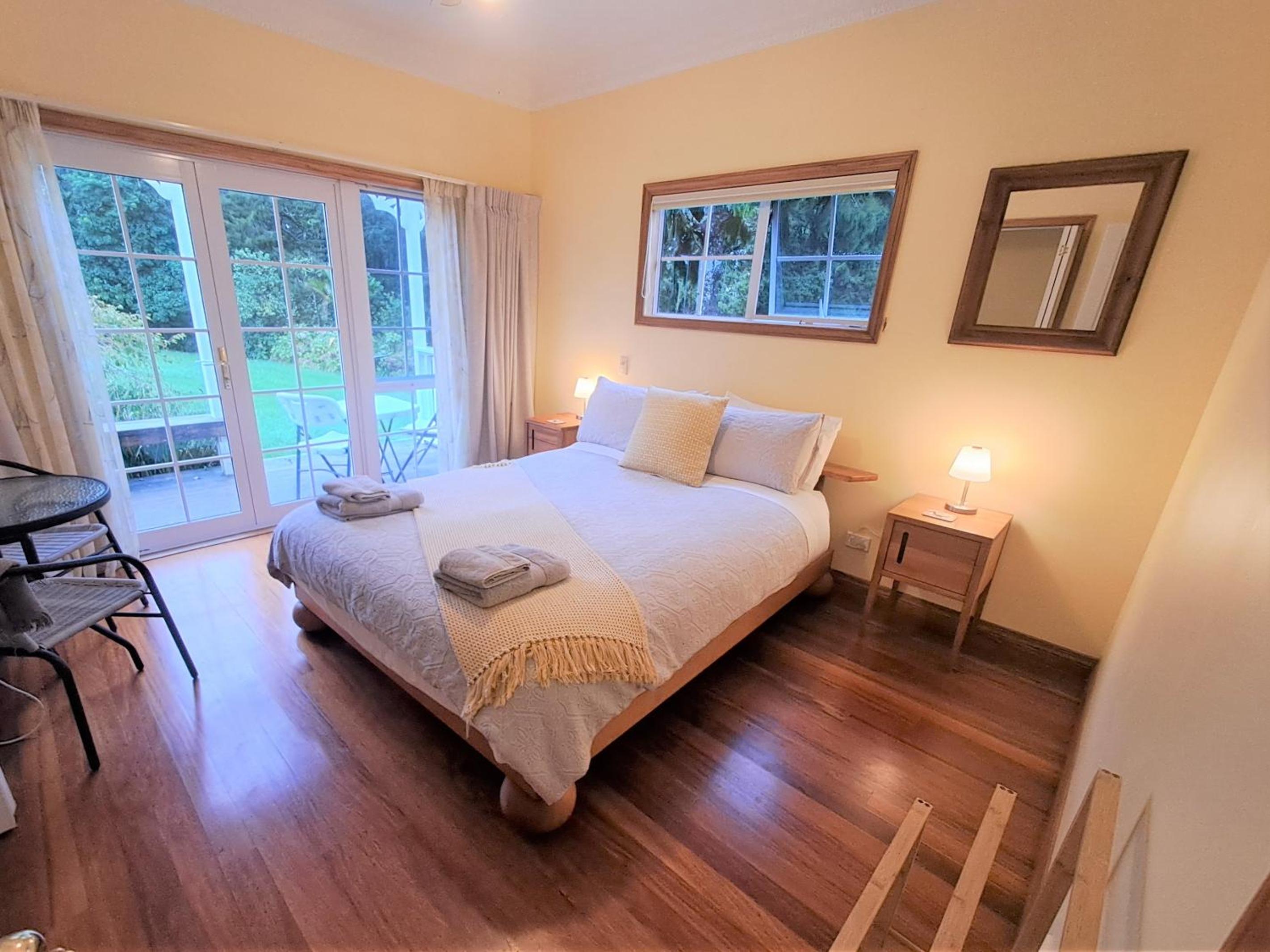 Queen Room with Balcony