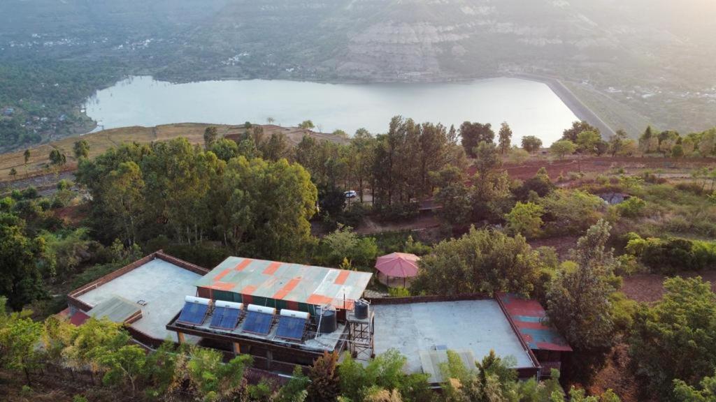 Suite with Lake View photo 2