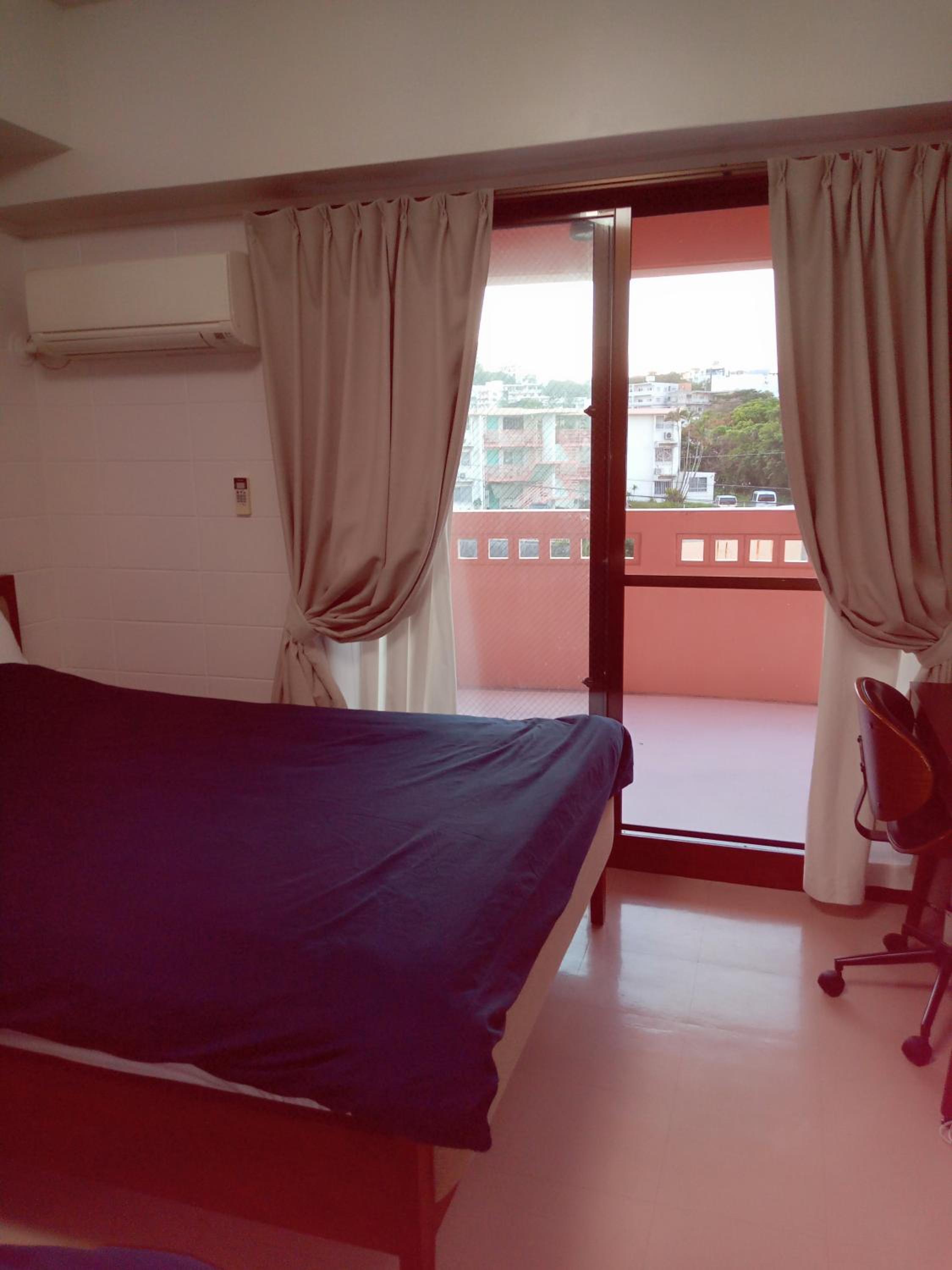Apartment photo 2