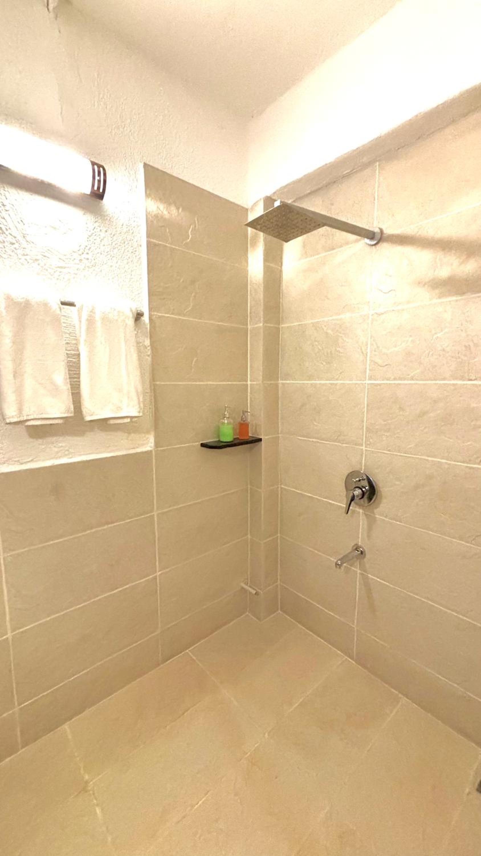 Suite with Lake View photo 2