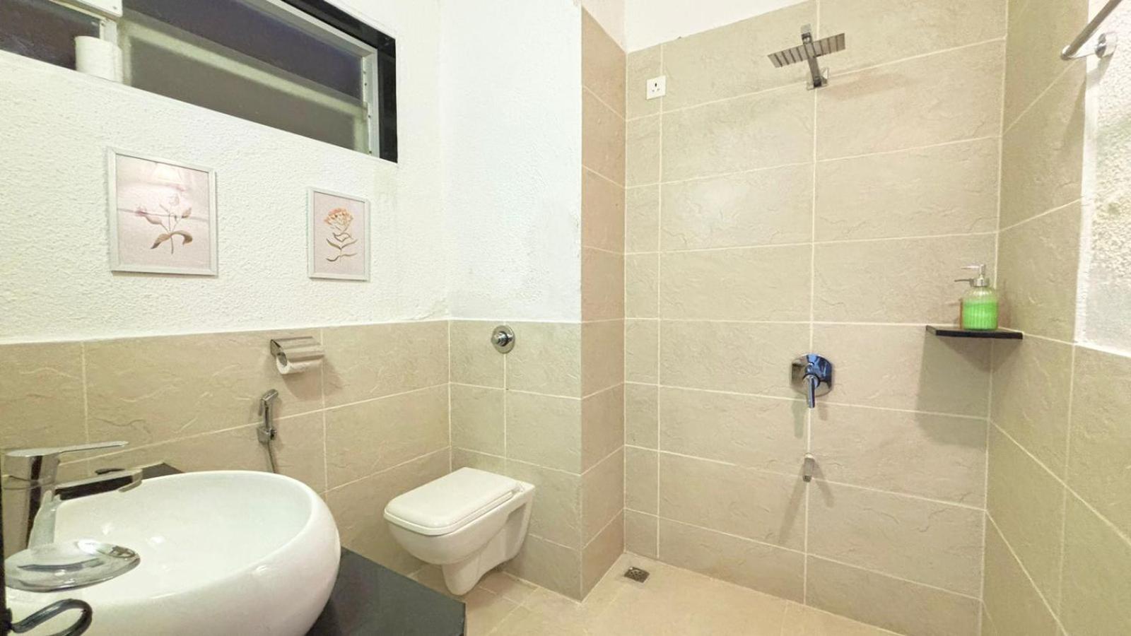 Suite with Lake View photo 1