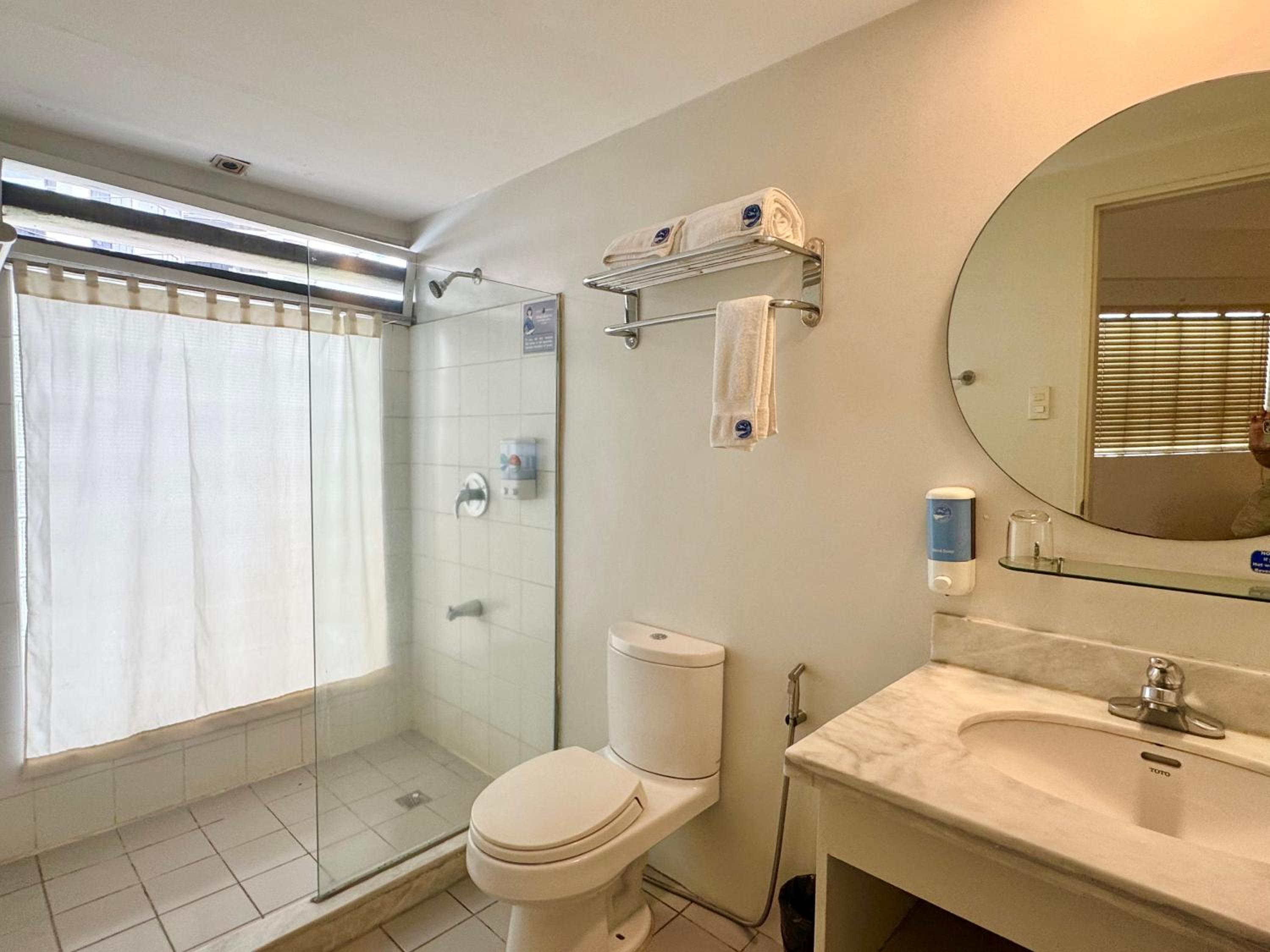Budget Double or Twin Room - Photo 6