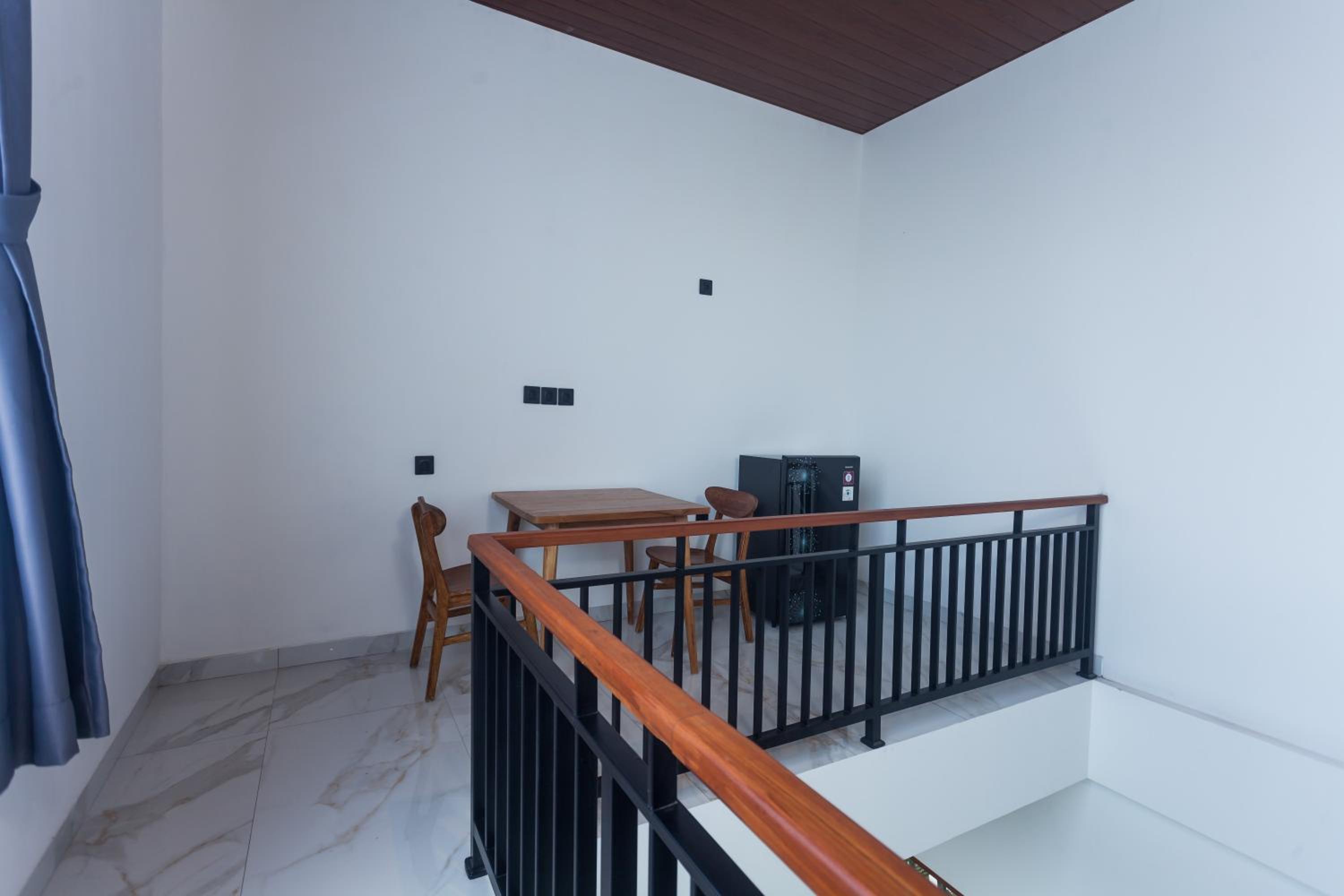 Two-Bedroom Villa - Photo 16