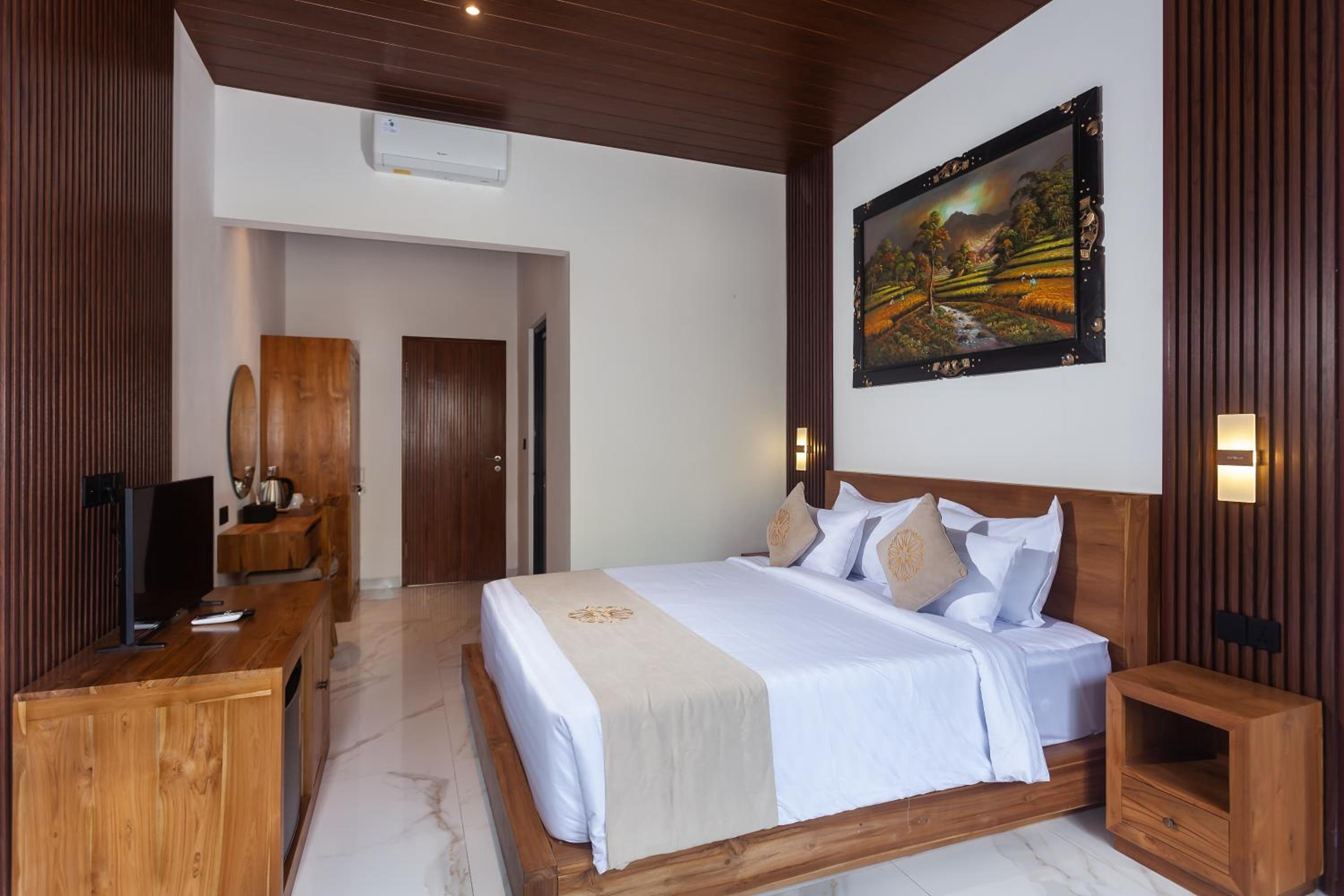 Deluxe Double Room - Photo 24