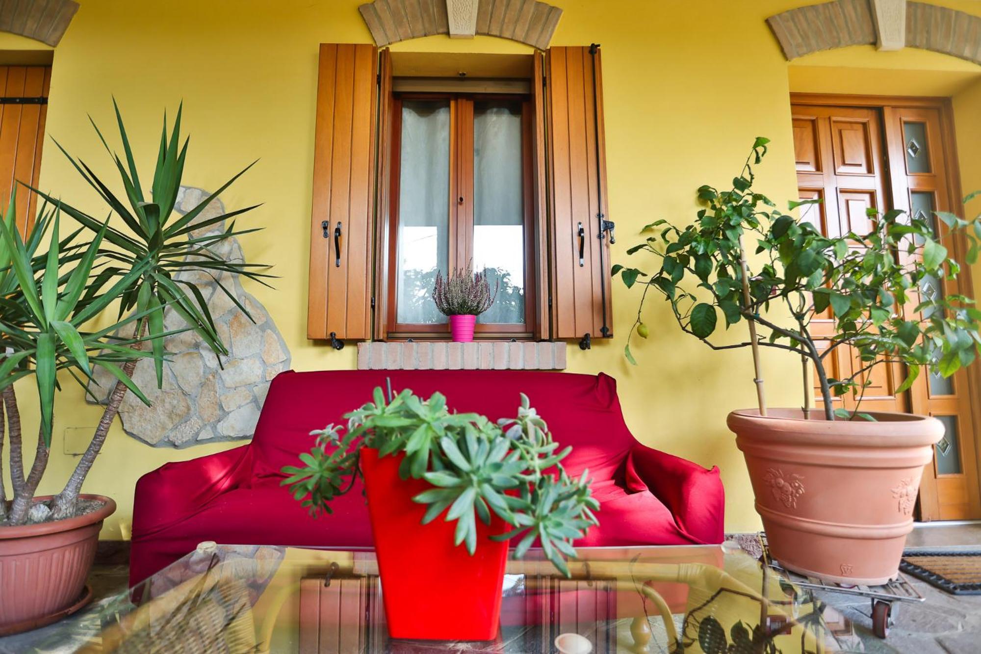 Two-Bedroom House - Photo 17