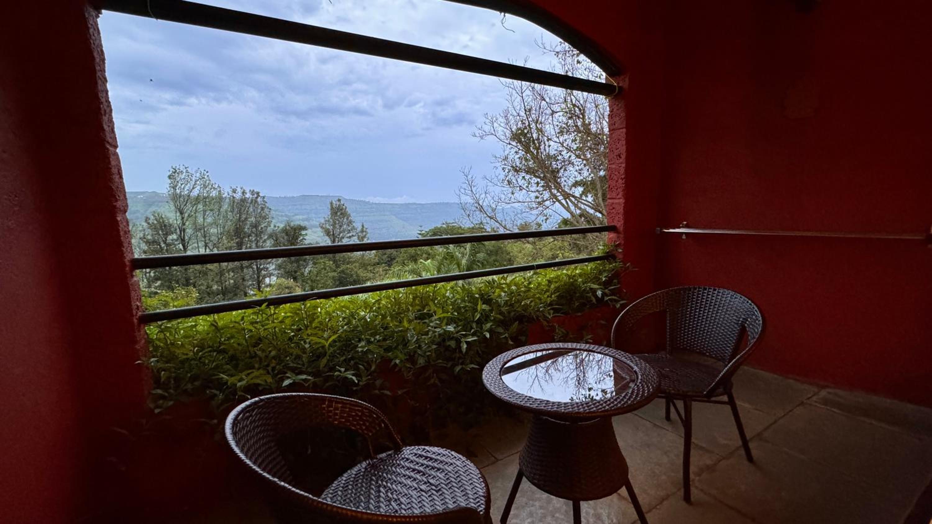 Suite with Lake View photo 2