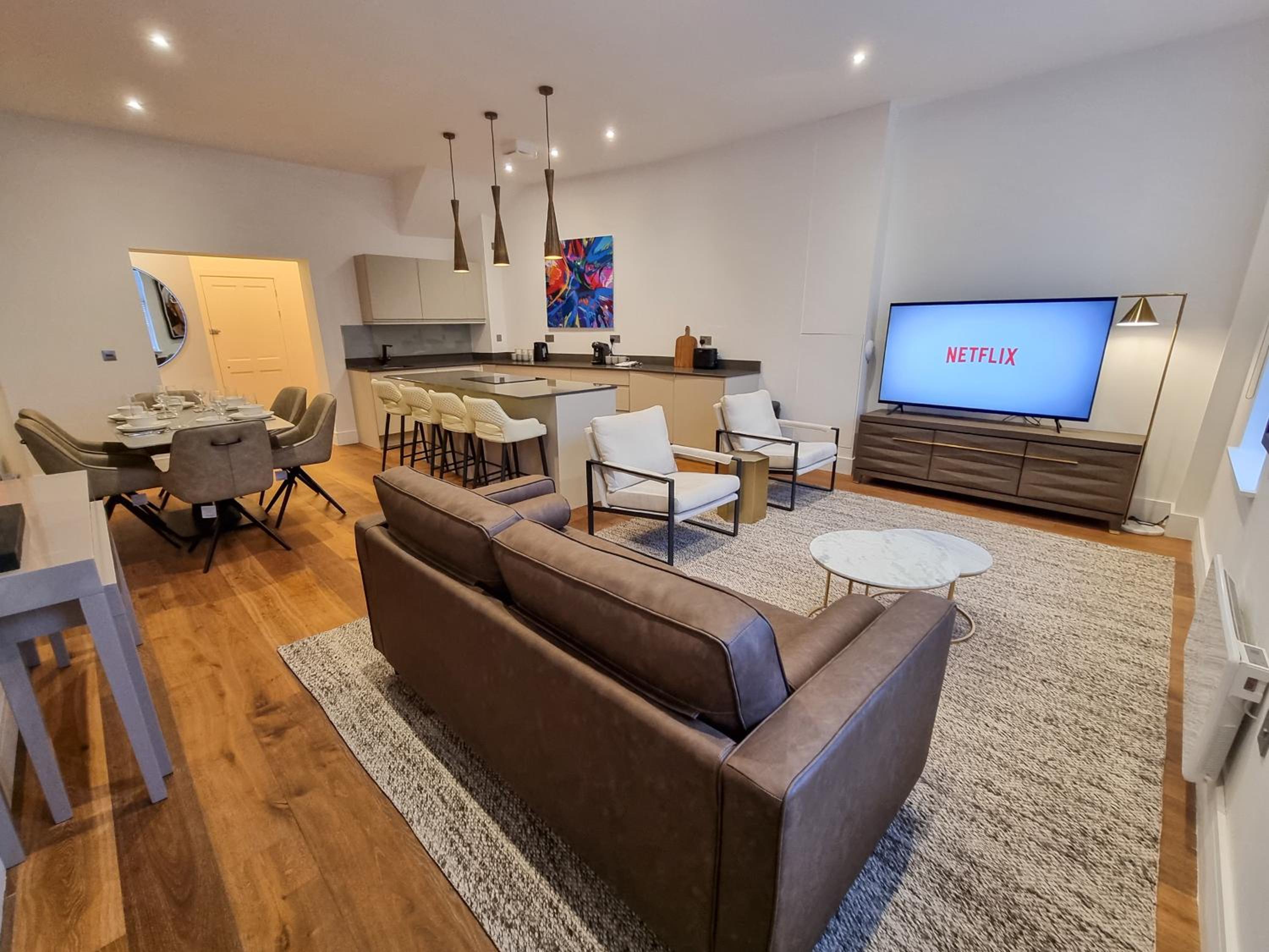 Apartment photo 1