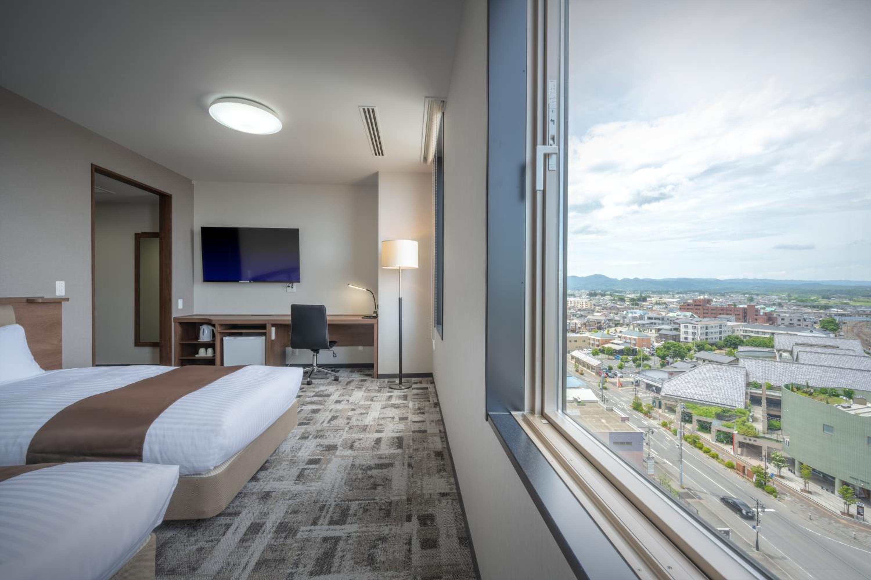 Standard Twin Room - Photo 3