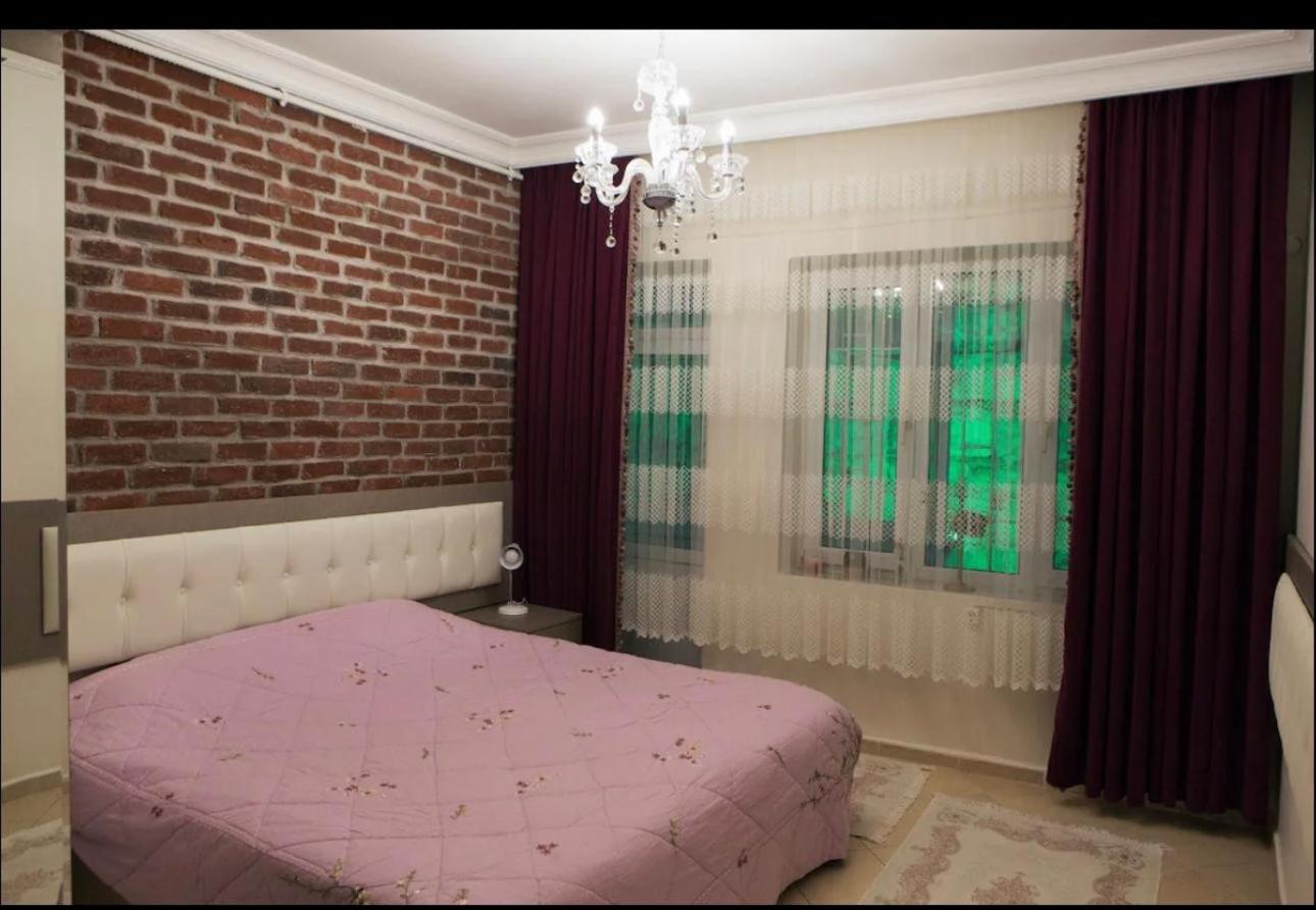 Deluxe Apartment photo 1